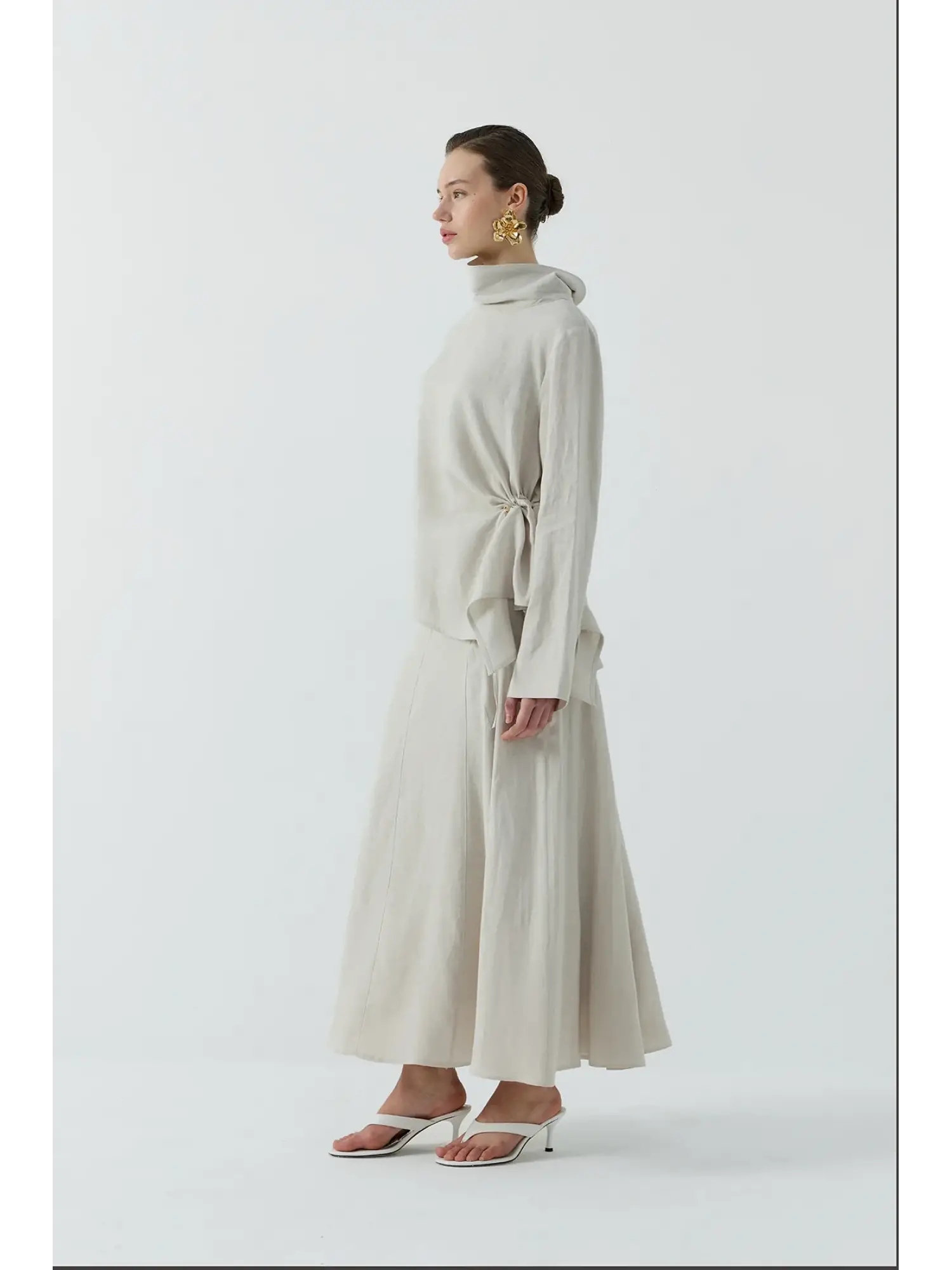 Clande Büzgü Detaylı Asimetrik Keten Etek Bluz Takım