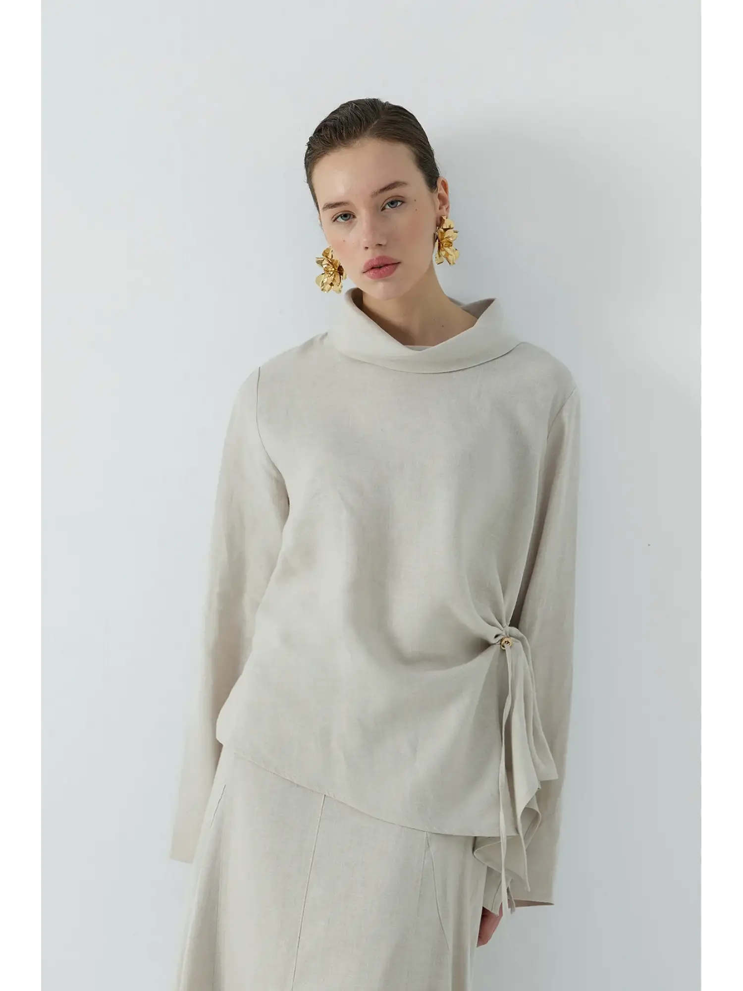 Clande Büzgü Detaylı Asimetrik Keten Etek Bluz Takım