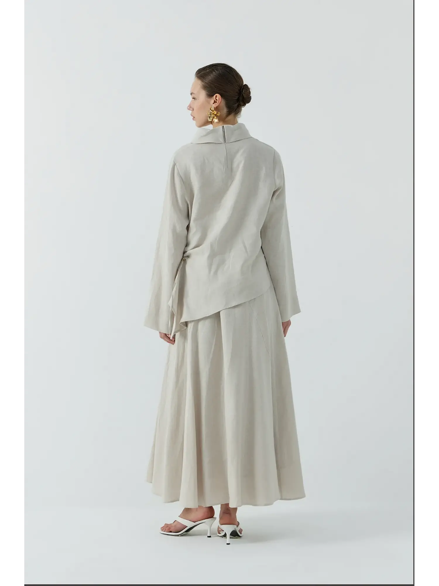 Clande Büzgü Detaylı Asimetrik Keten Etek Bluz Takım