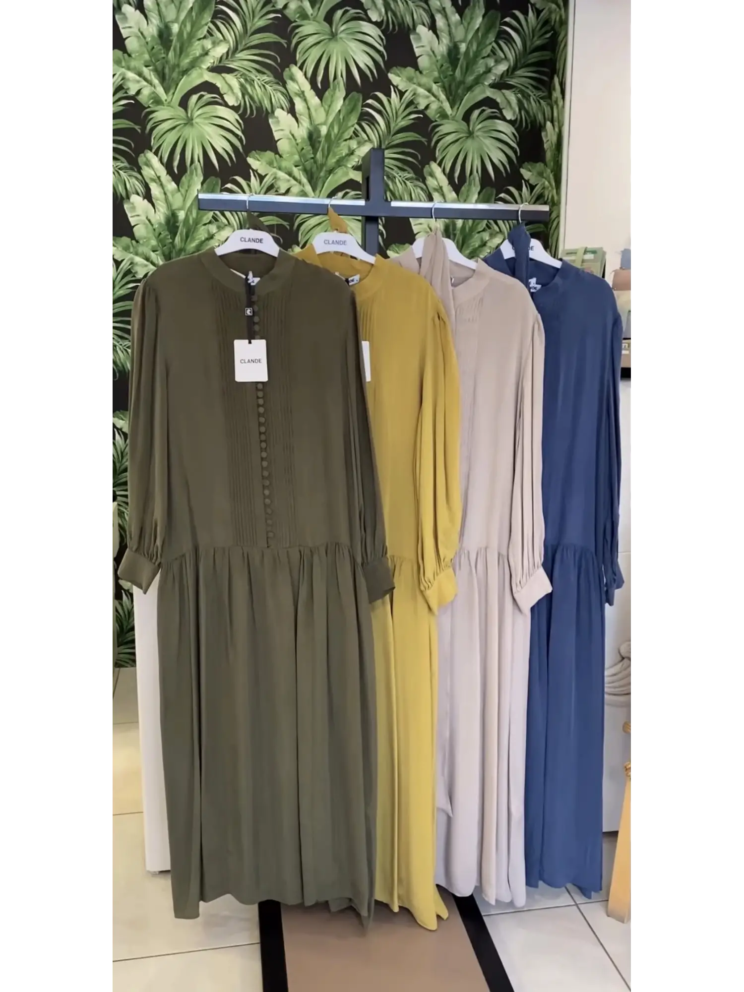 Clande Önü Drape ve Düğme Detaylı Cupra İpek Elbise