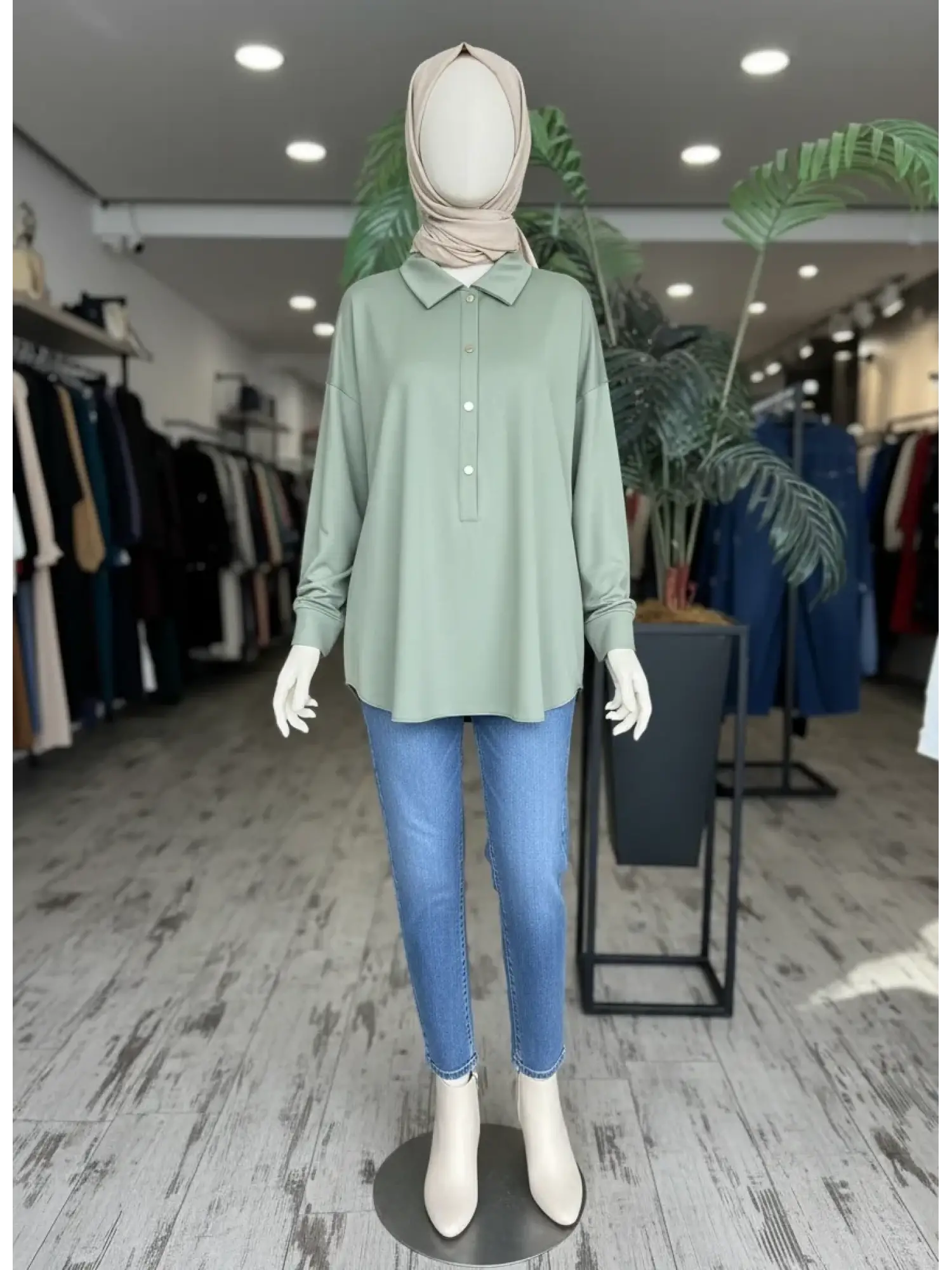 Kayra Önü Çıtçıtlı Gömlek Yaka Penye Bluz KA31010