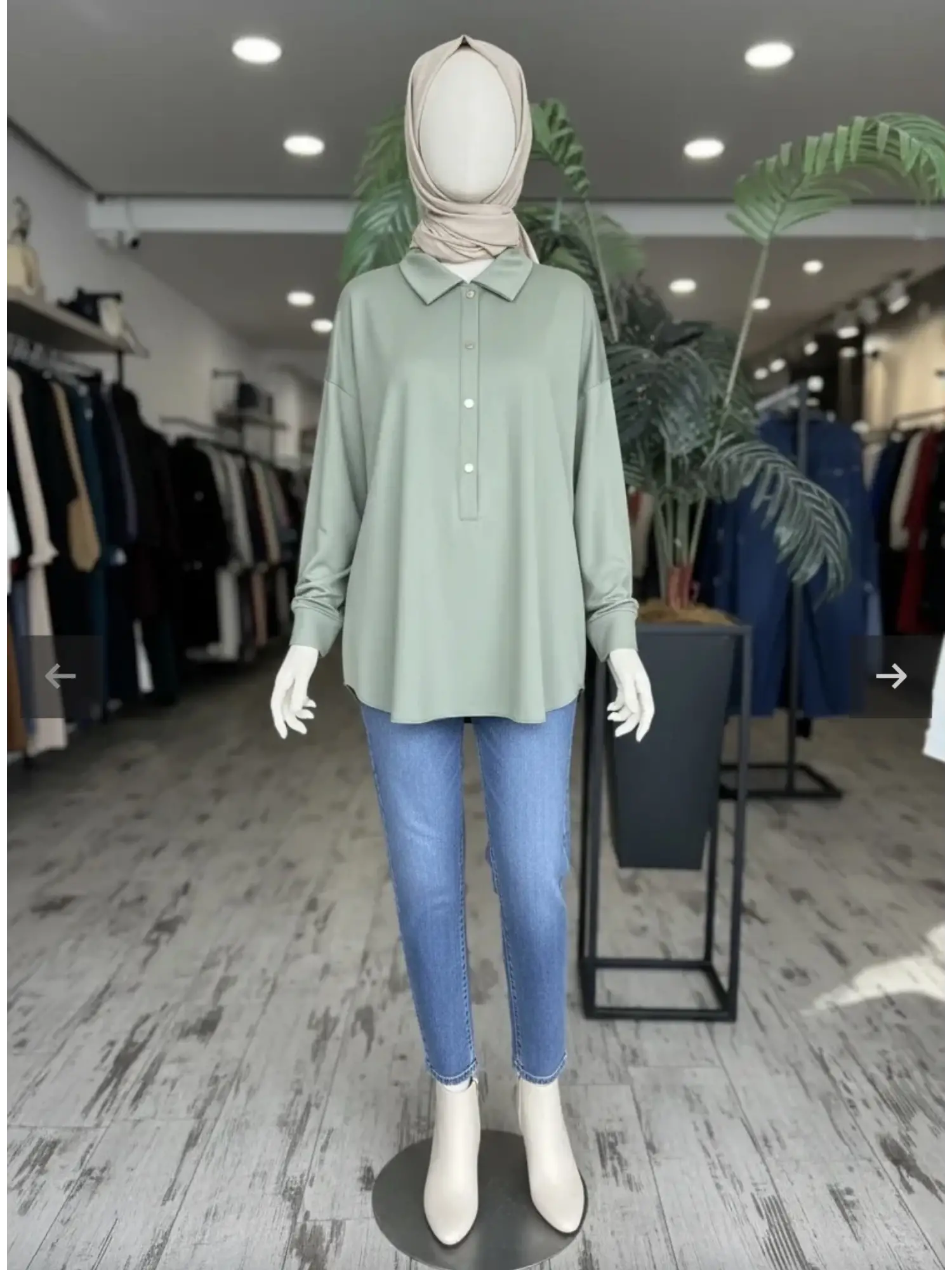 Kayra Önü Çıtçıtlı Gömlek Yaka Penye Bluz KA31010