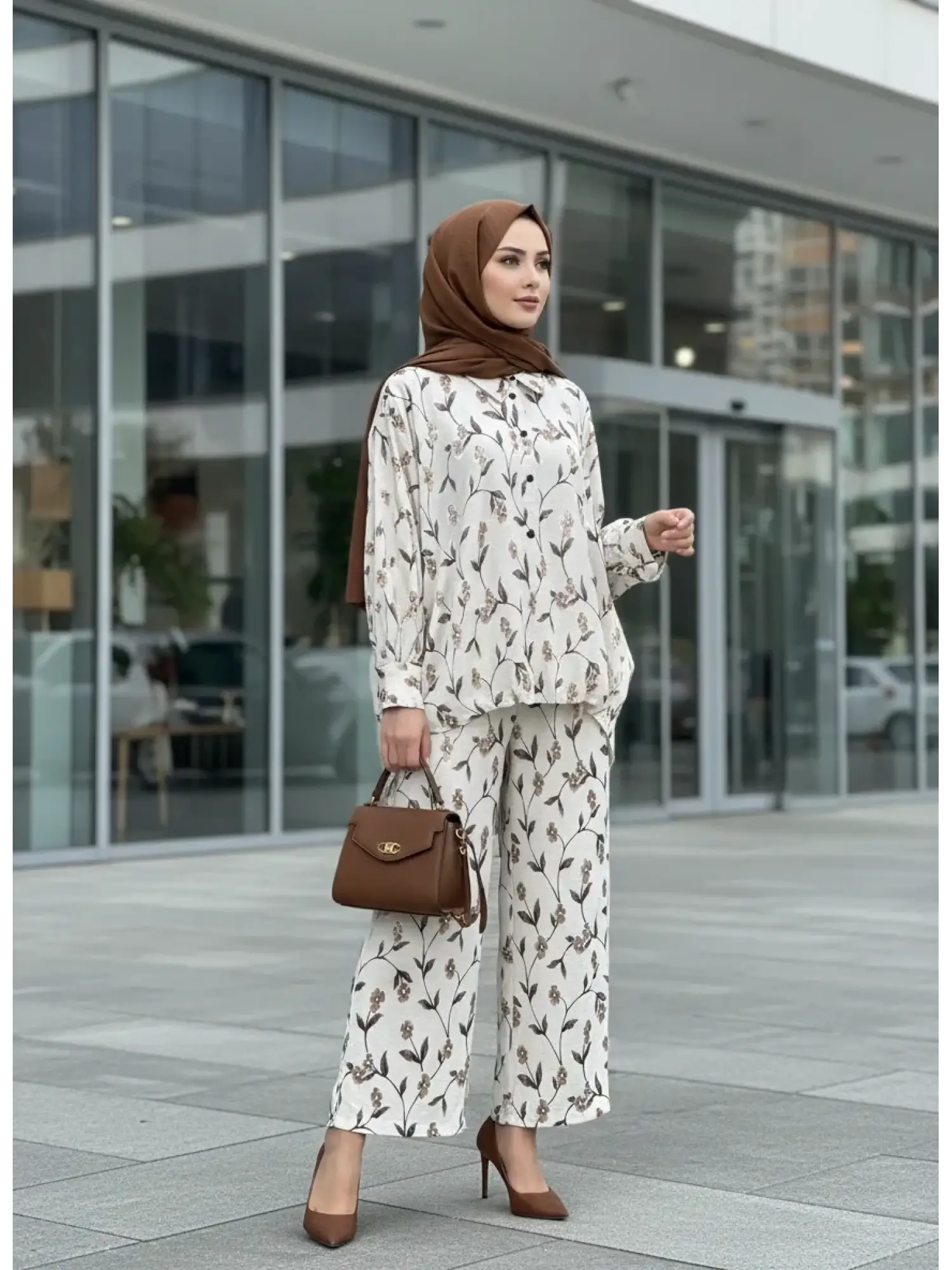 Vuu Jakarlı Çiçek Desenli Tunik Pantolon Takım