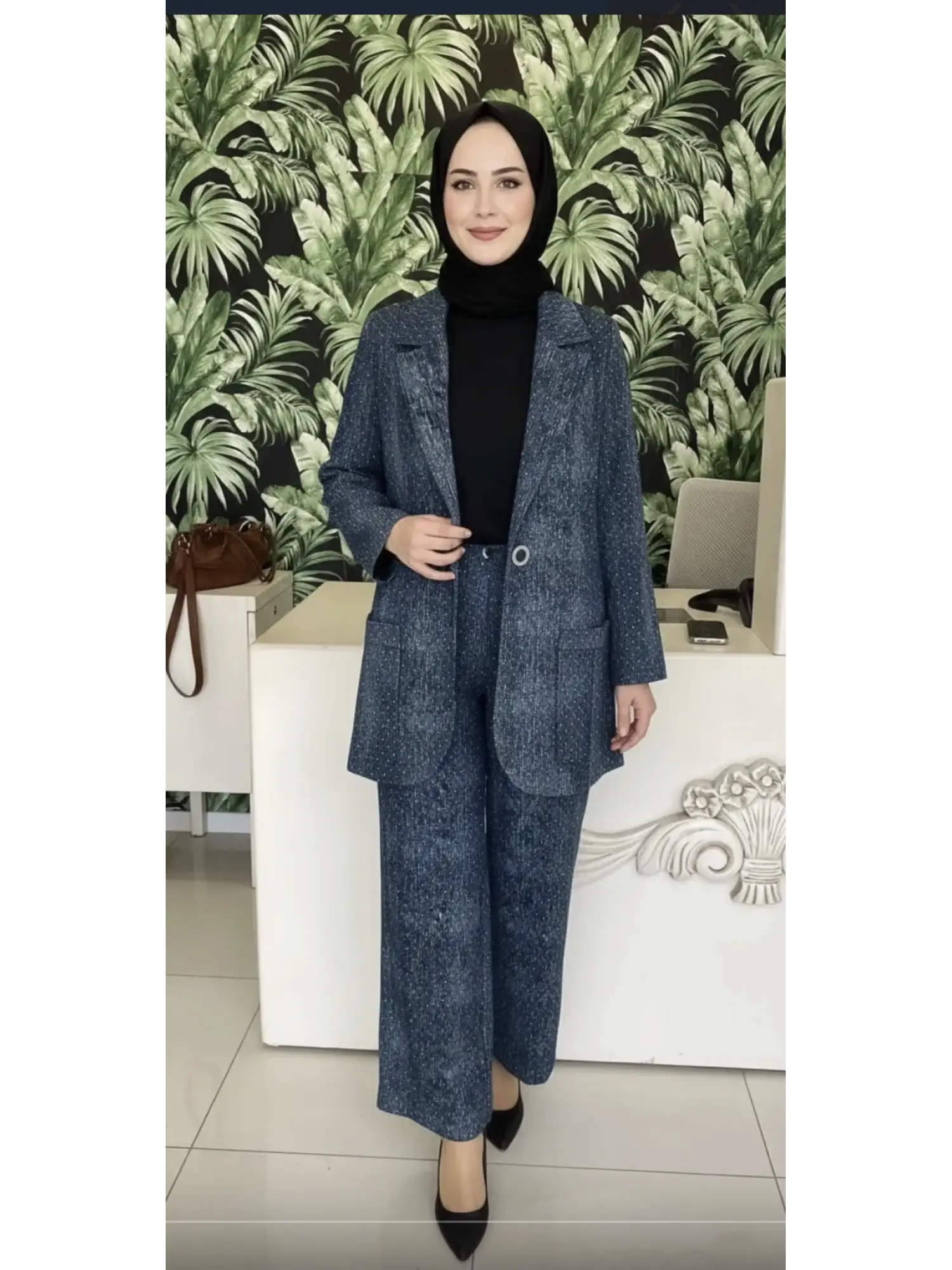 Clande Taş Detaylı Denim Pantolon