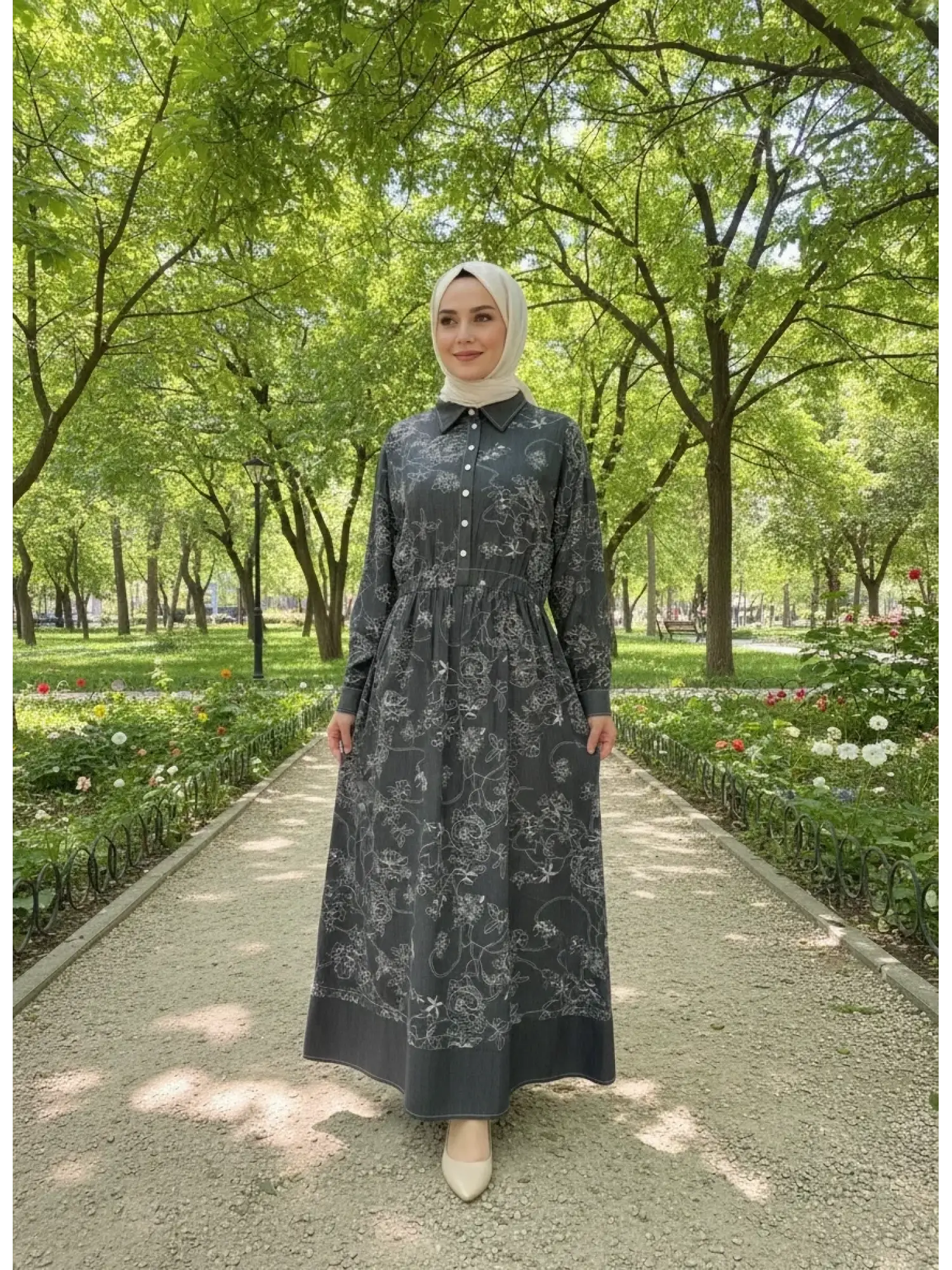 Clande Çiçek Nakış Desenli Denim Elbise