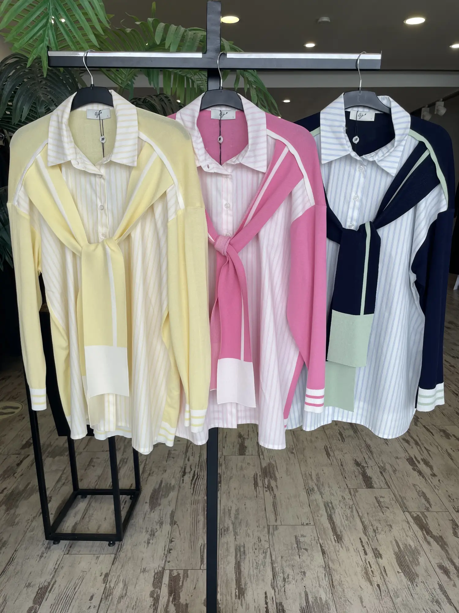 Tığ Triko Önden Bağlamalı Triko Detaylı Gömlek GML22125