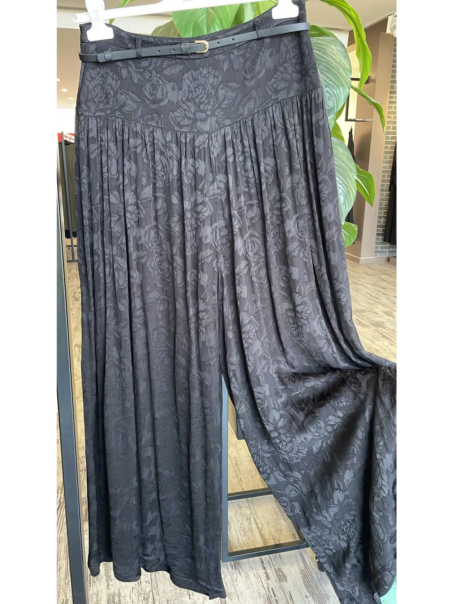 Vuu Jakarlı Siyah Gömlek Pantolon Takım