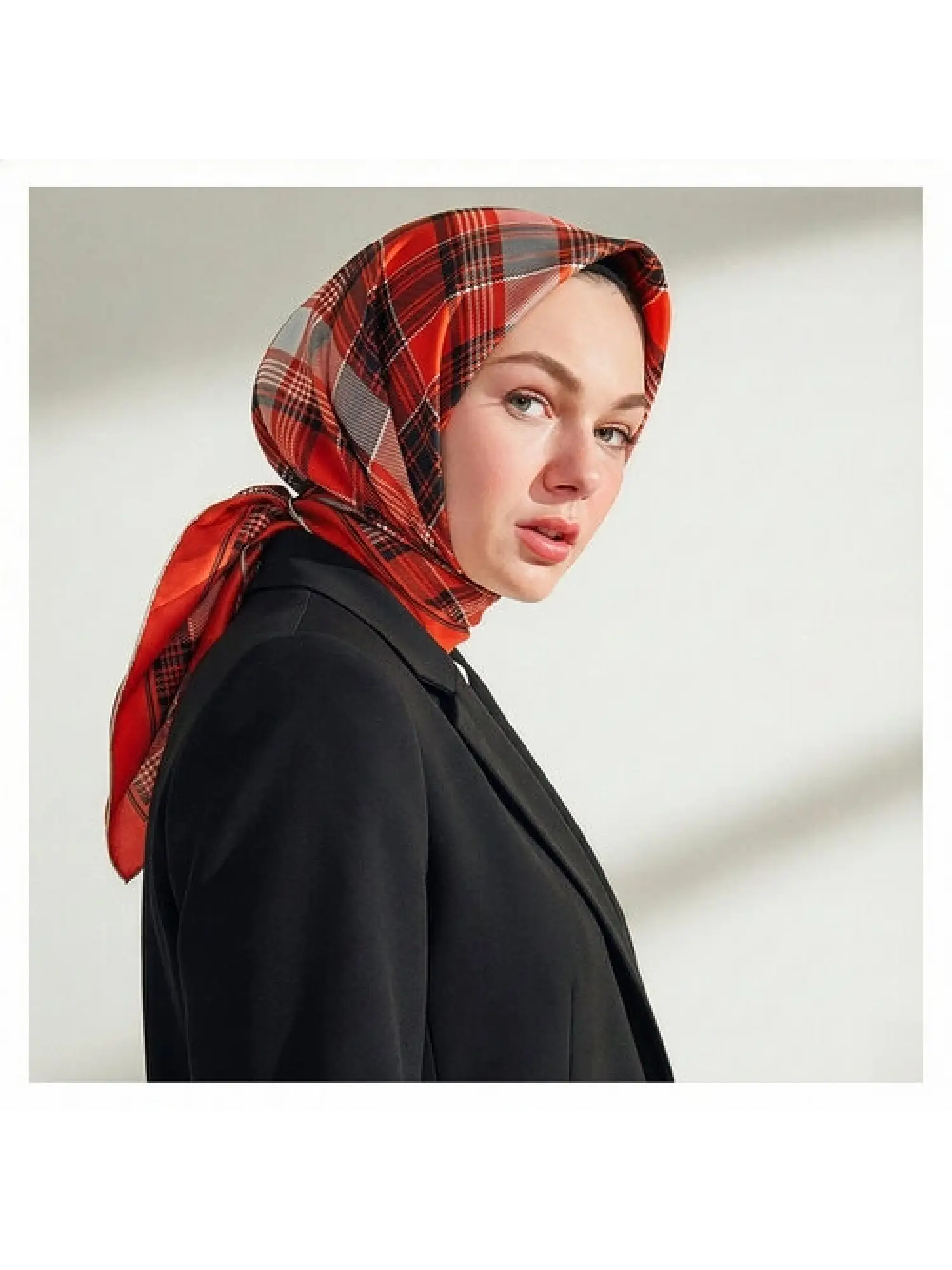 İpekevi Ekose Twil İpek Eşarp 1152