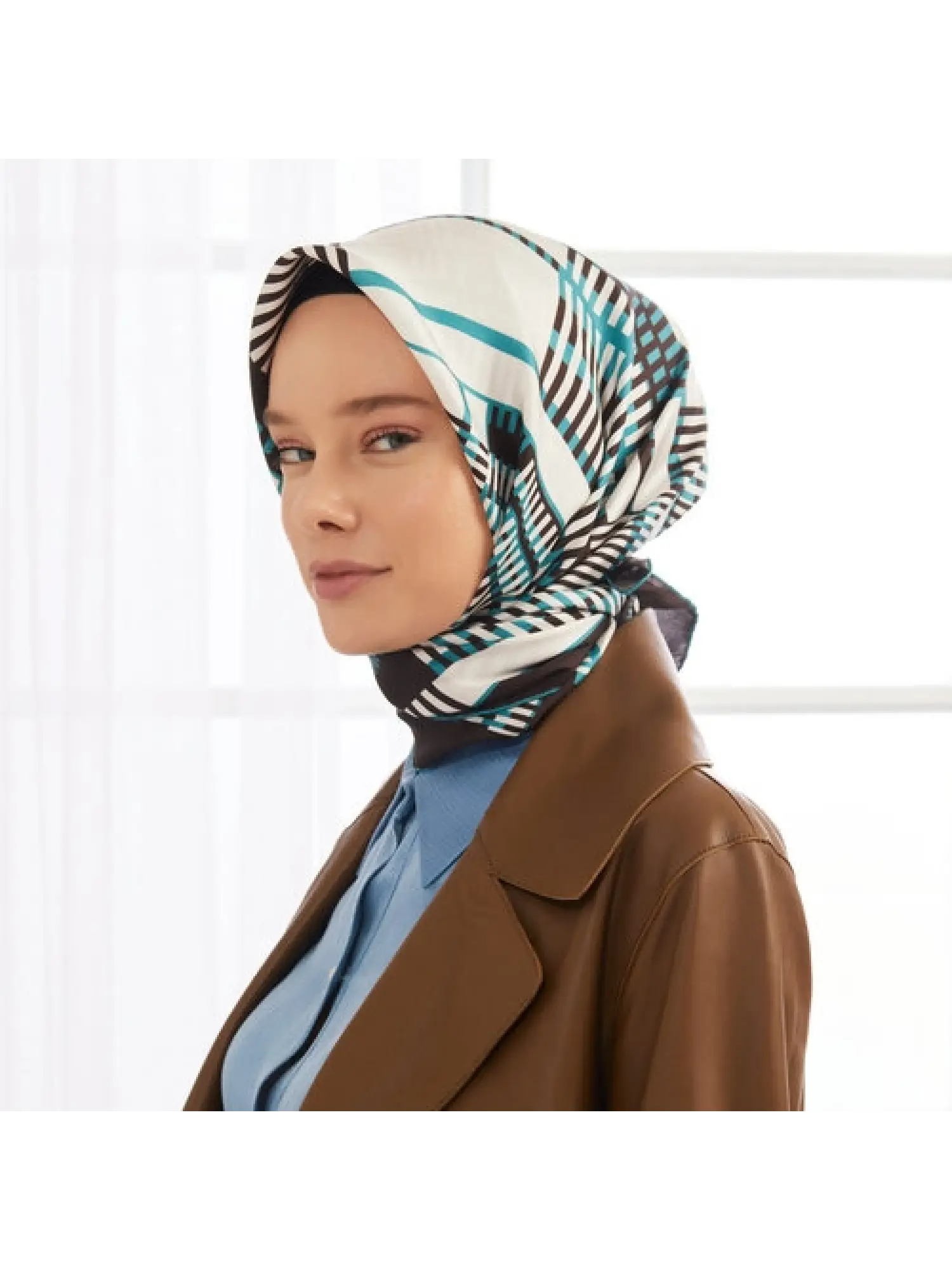 İpekevi Desenli Twil İpek Eşarp 1255