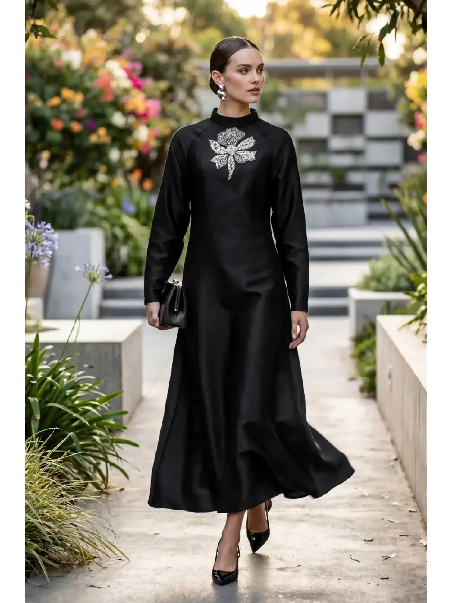 Zems Önü Kristal Çiçek İşlemeli Şık Elbise 2815