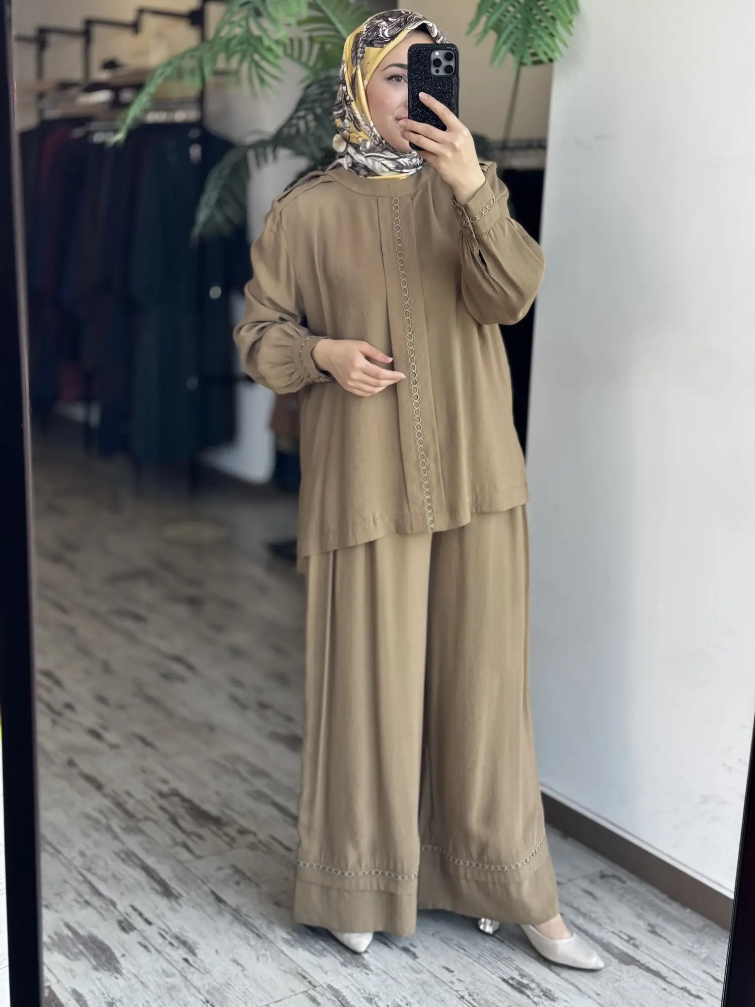 Clande Paçası ve Kolları Dokuma Detaylı Tunik Pantolon Takım