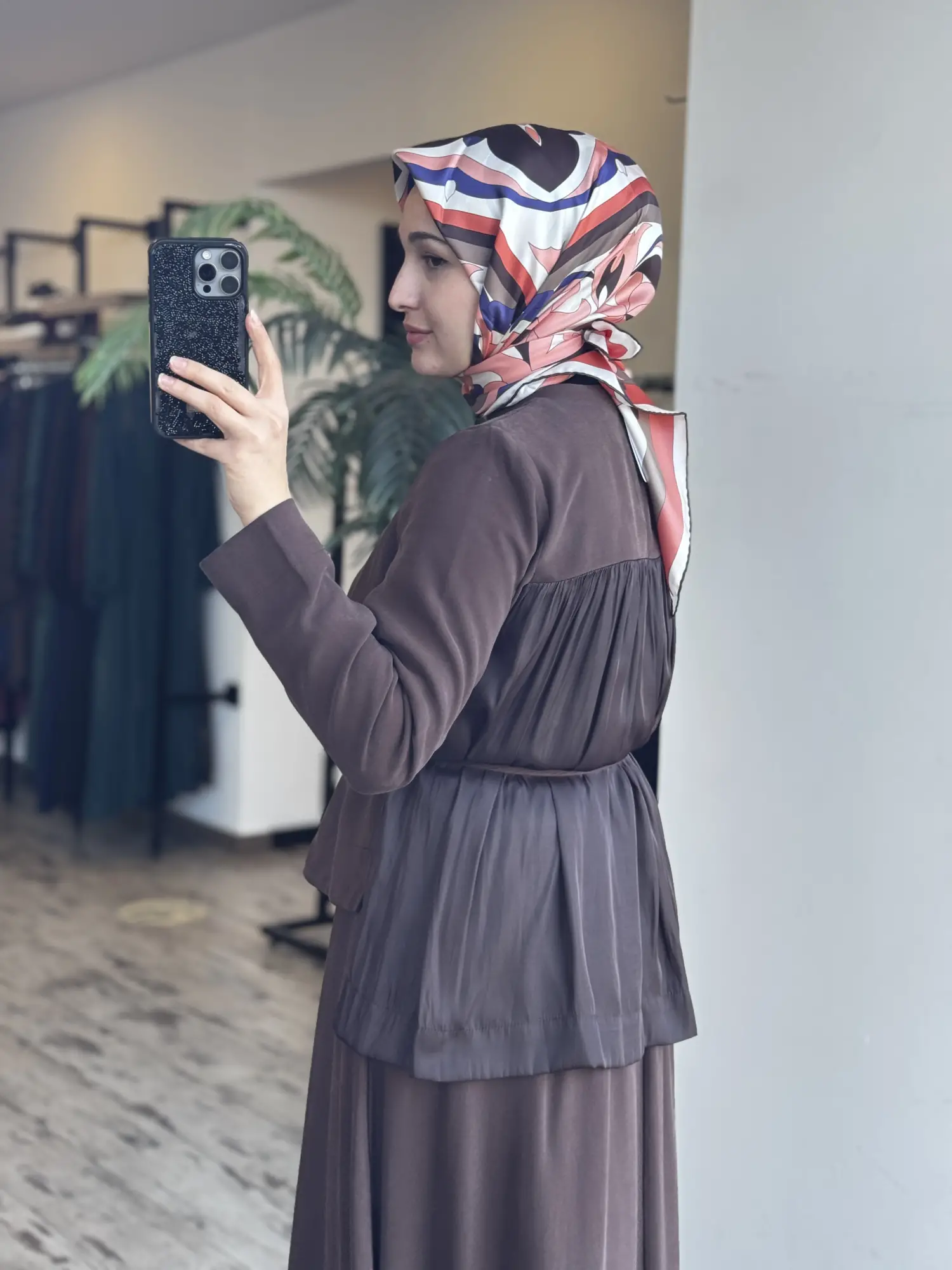 Almarwah Arkası Saten Detaylı Eteği Korsaj Detaylı Bluz Etek Takım 202963