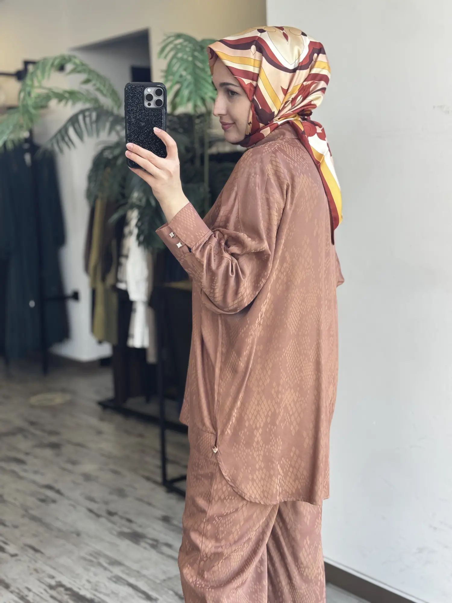 Tığ Triko Kendinden Desenli Yarasa Kol Gömlek Pantolon Takım TKM5021