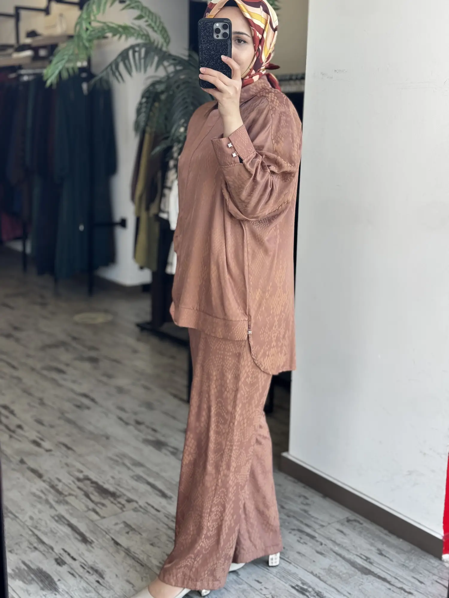 Tığ Triko Kendinden Desenli Yarasa Kol Gömlek Pantolon Takım TKM5021