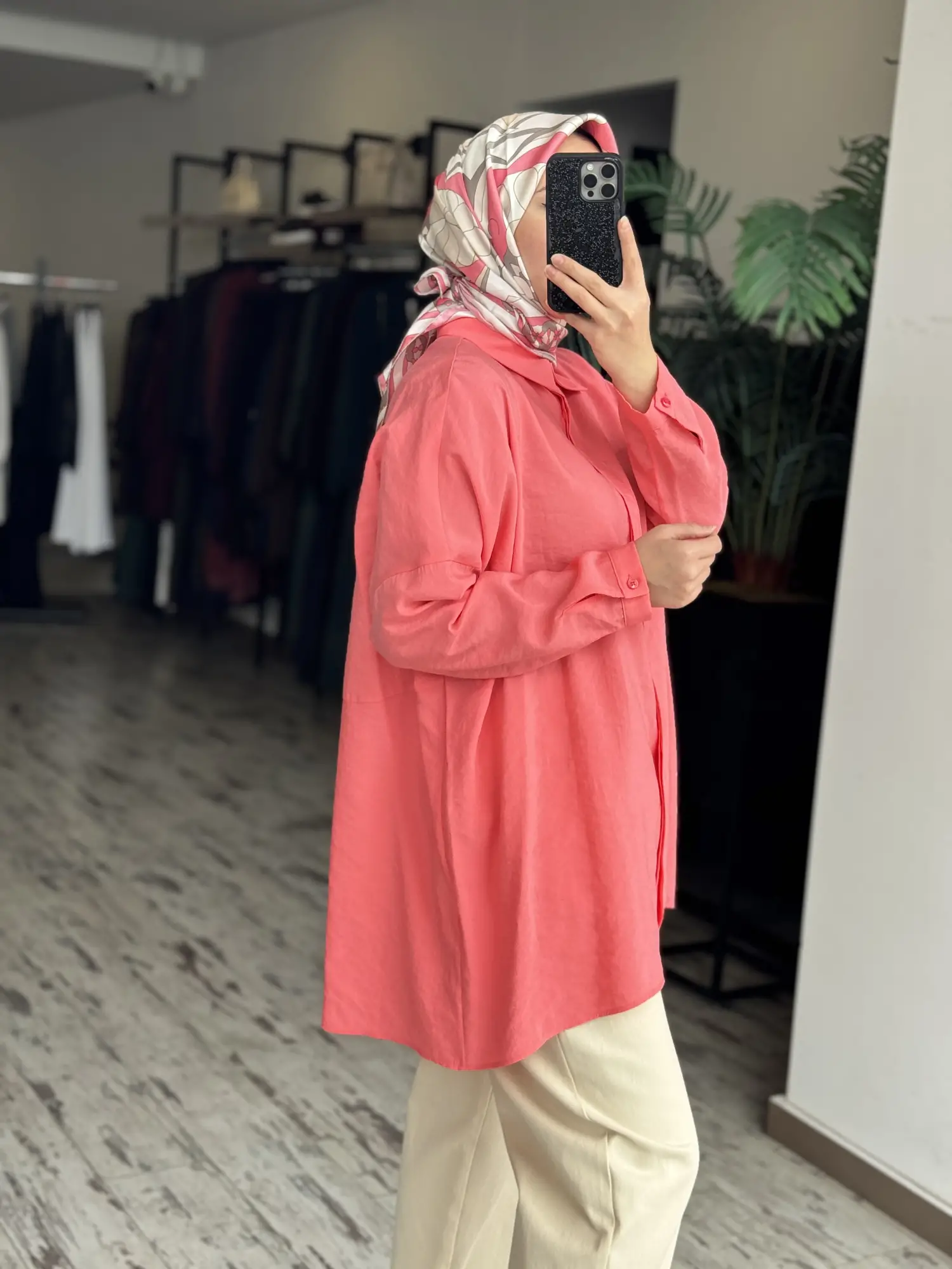 QooQ Store Yarasa Kol Gömlek 26SS233