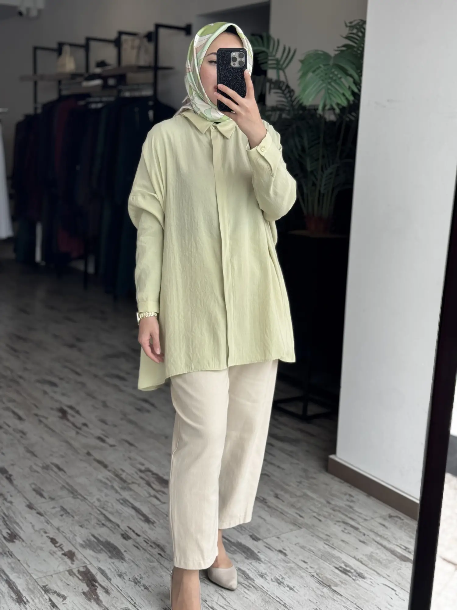 QooQ Store Yarasa Kol Gömlek 26SS233