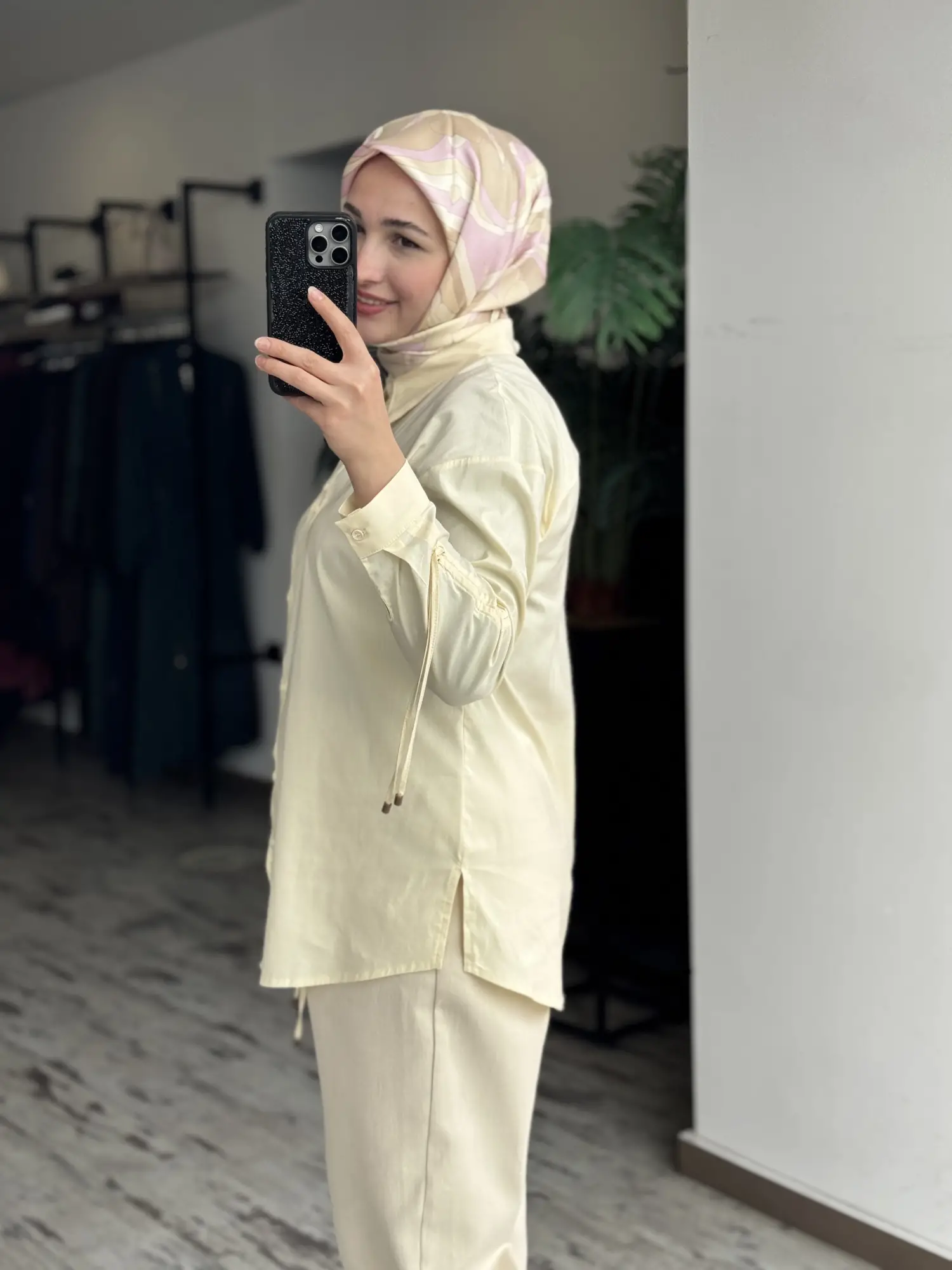 Tığ Triko Kuşgözü ve Büzgü Detaylı Poplin Gömlek GML4043