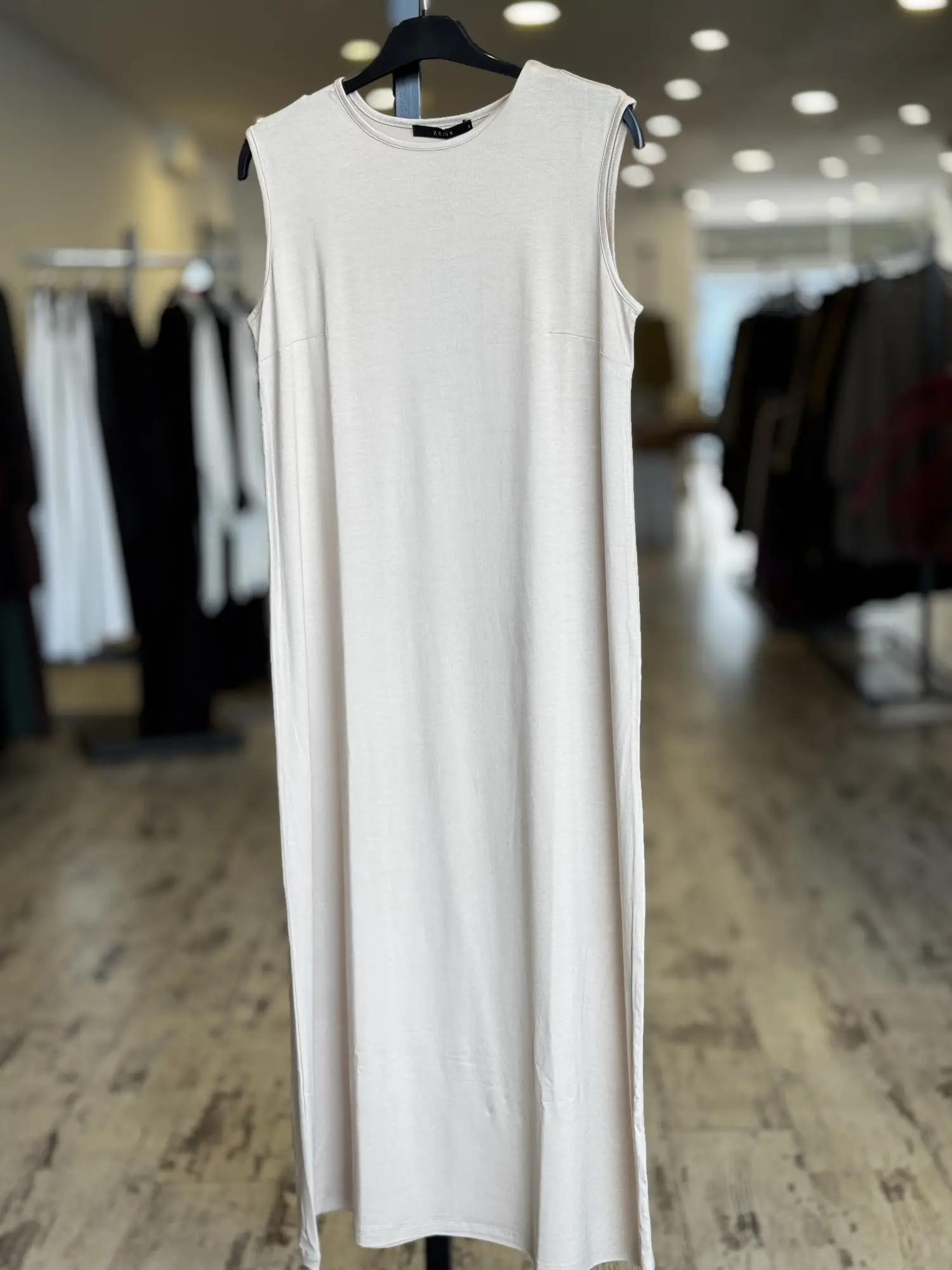 Zems Modal Penye Kolsuz Maxi Boy İçlik