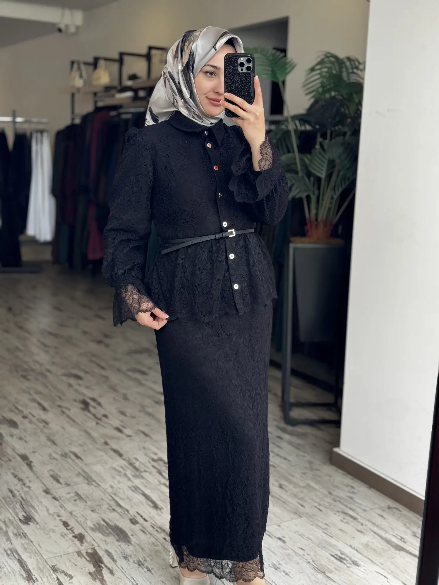 Vuu Beli Peplum Dantel Elbise