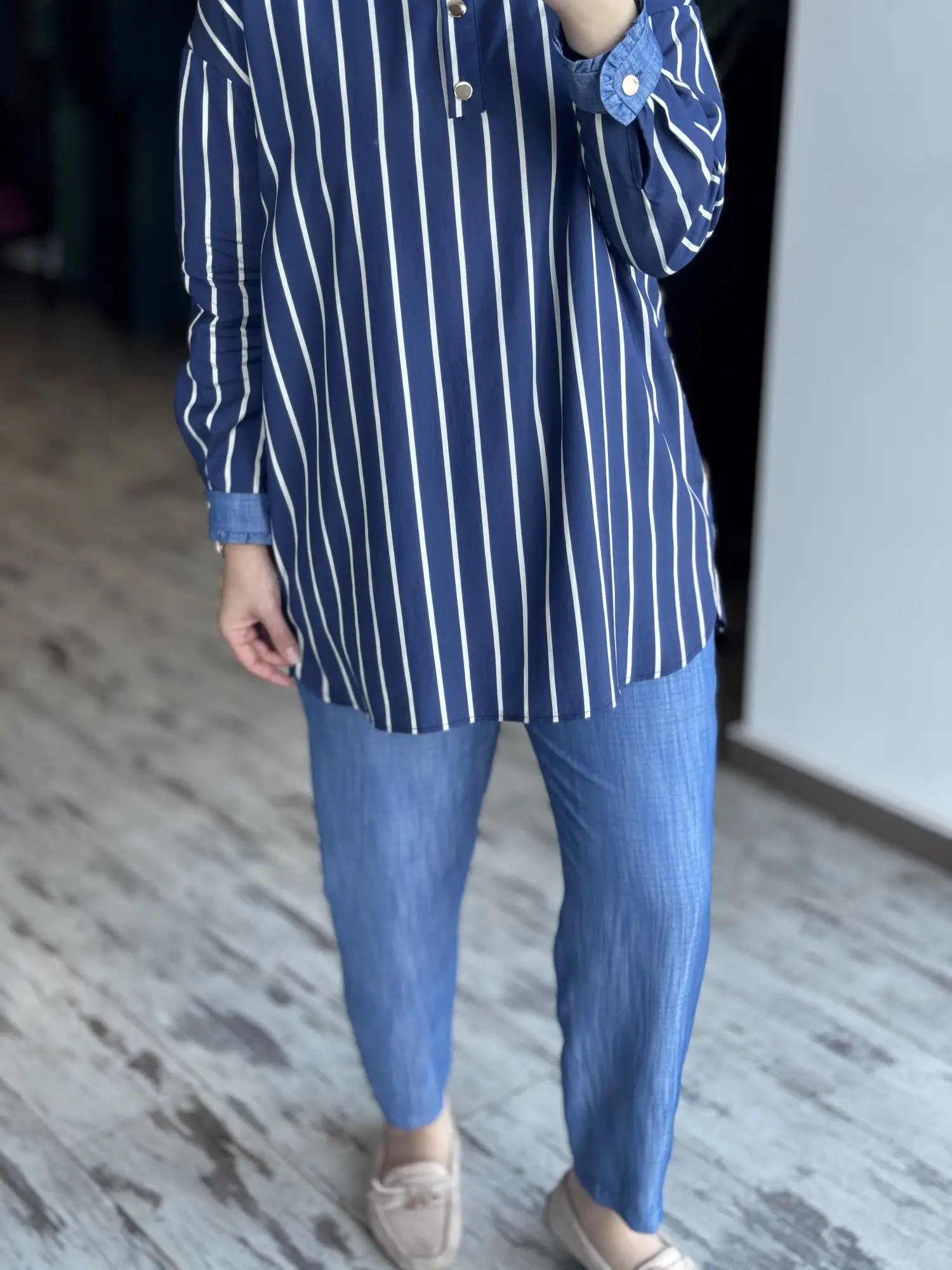 Tığ Triko Yakası Fırfır Detaylı Yarım Patlı Tunik Pantolon Takım TKM5057