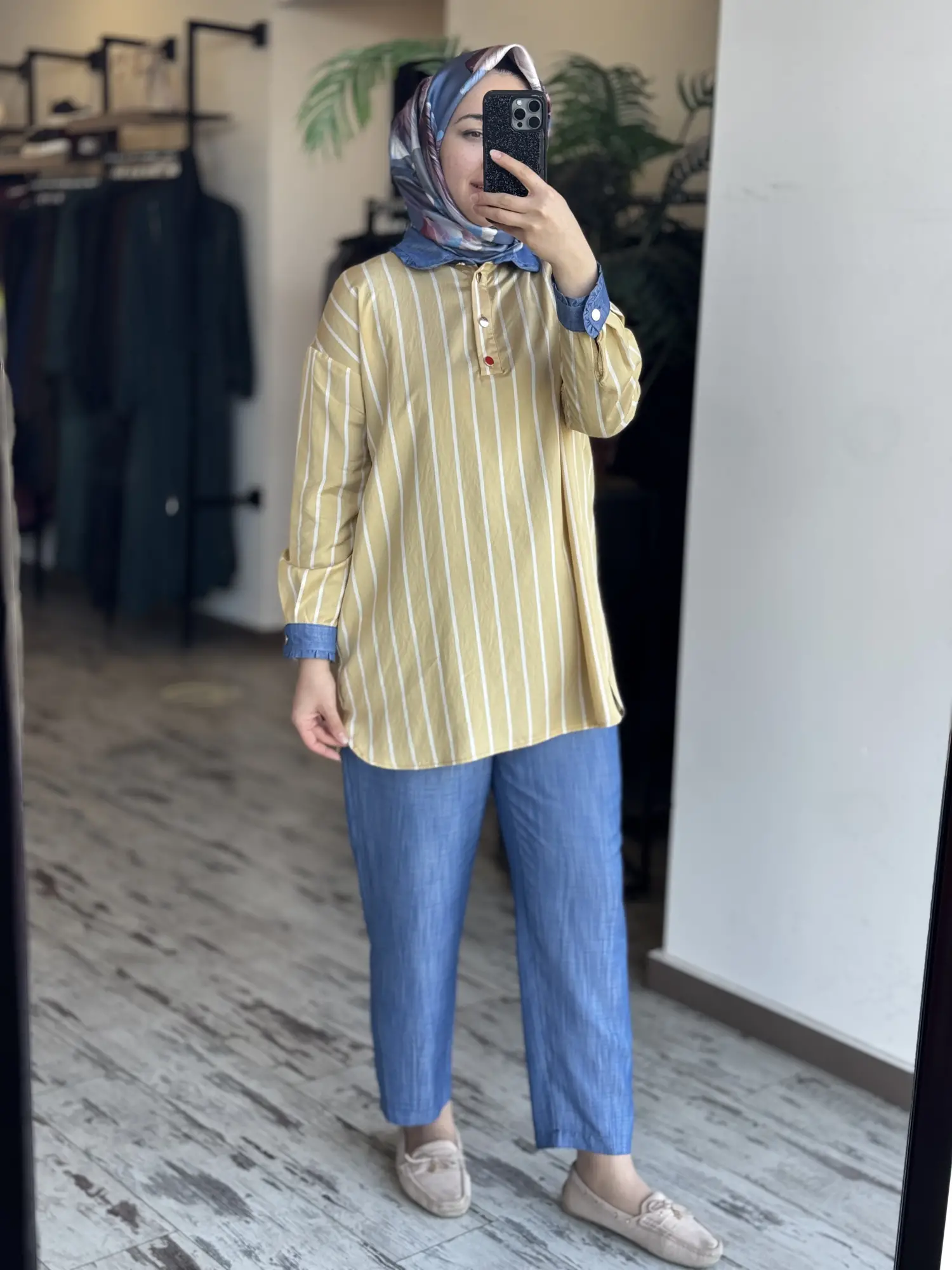 Tığ Triko Yakası Fırfır Detaylı Yarım Patlı Tunik Pantolon Takım TKM5057