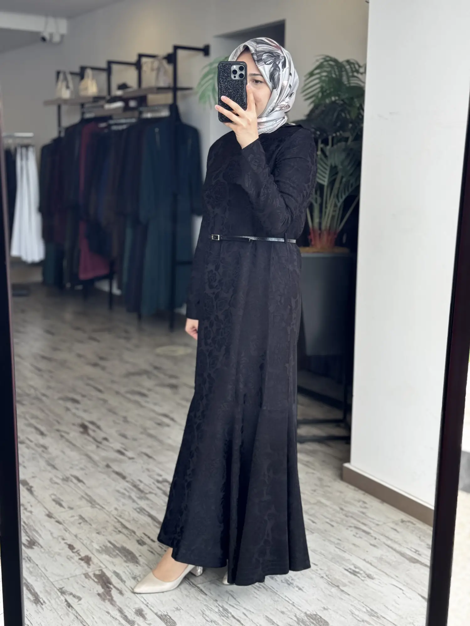 Vuu Apoletli Jakarlı Elbise