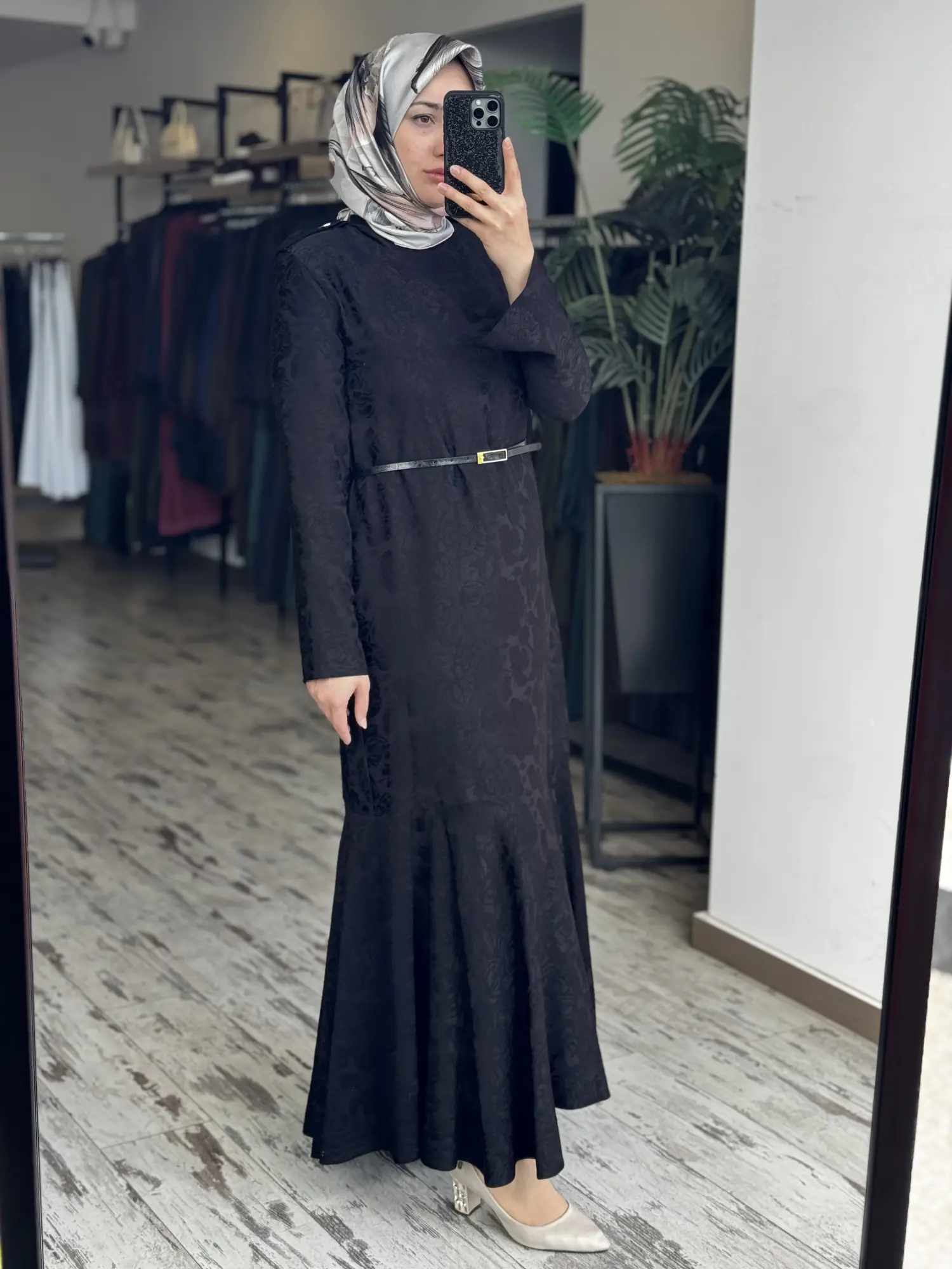 Vuu Apoletli Jakarlı Elbise