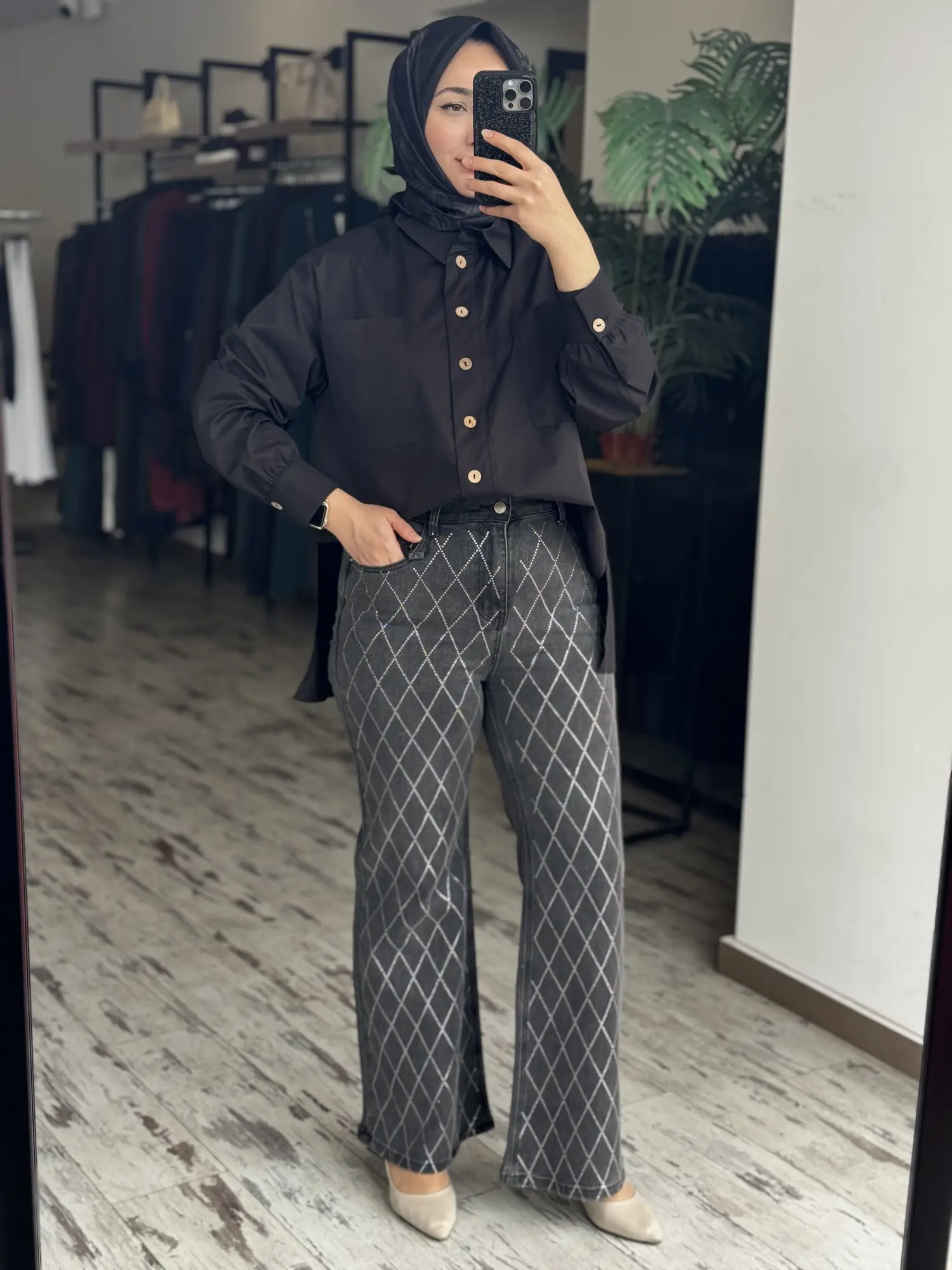 Ghisa Taşlı Kot Pantolon 8081