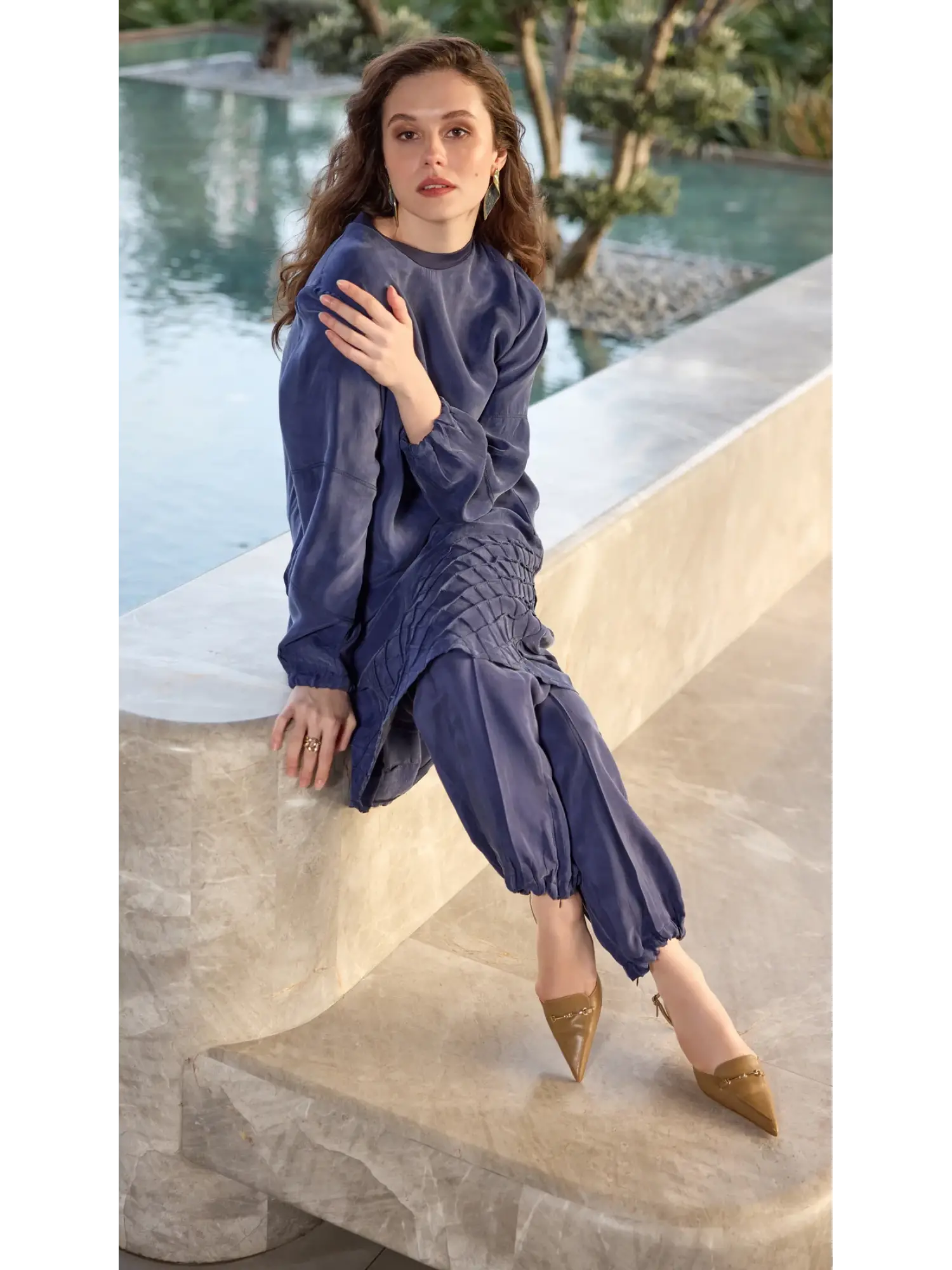 Misswhence Önü Dikiş Detaylı Paçası Fermuarlı Cupra İpek Tunik Pantolon Takım 39018