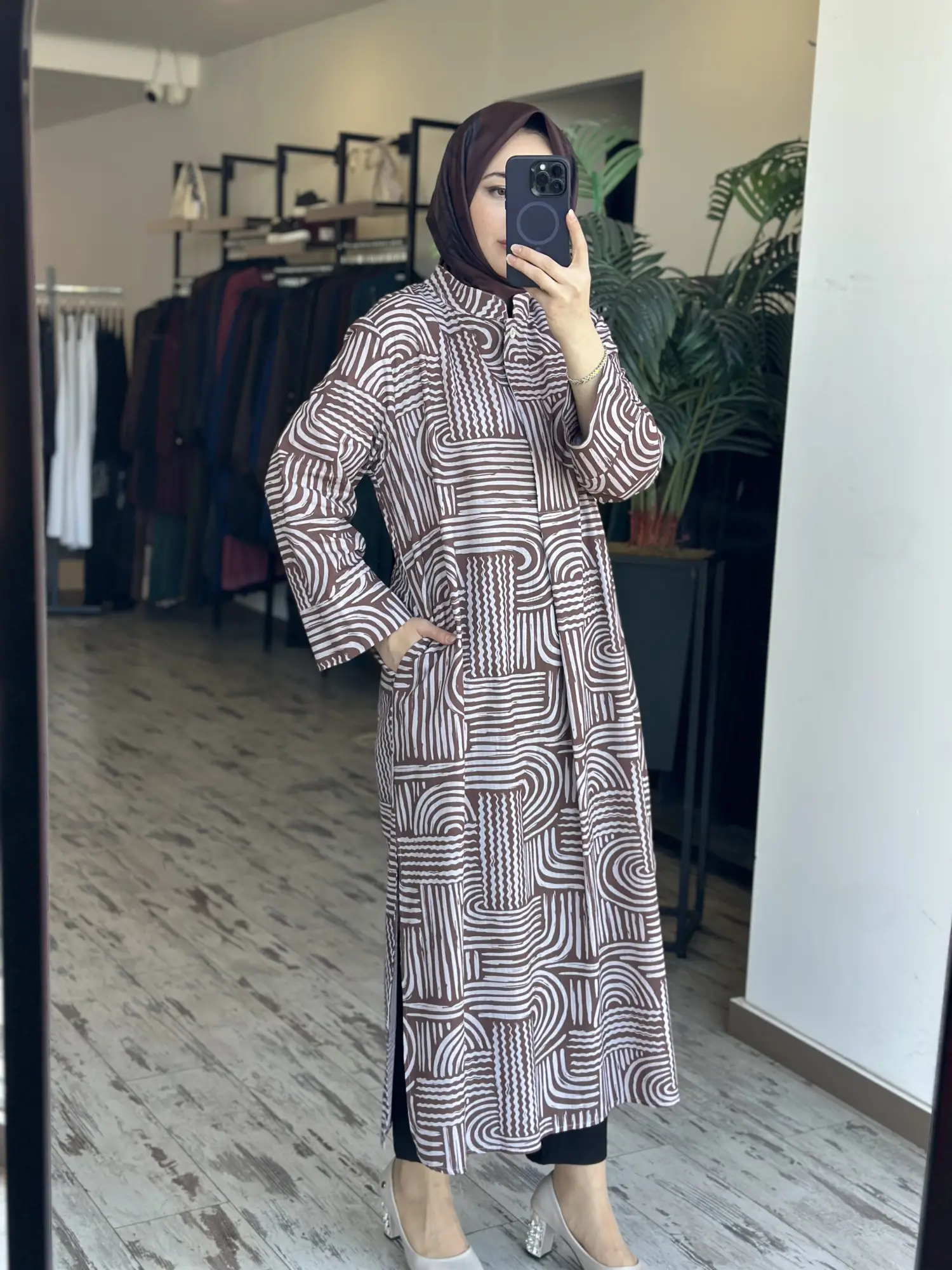 Kayra Desenli Yandan Yırtmaçlı Tam Boy Tunik KA21130