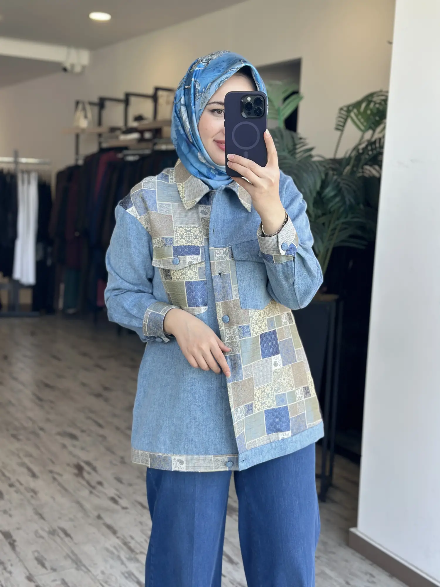 Kayra Brokar Kumaş Detaylı Düğmeli Ceket  KA73023