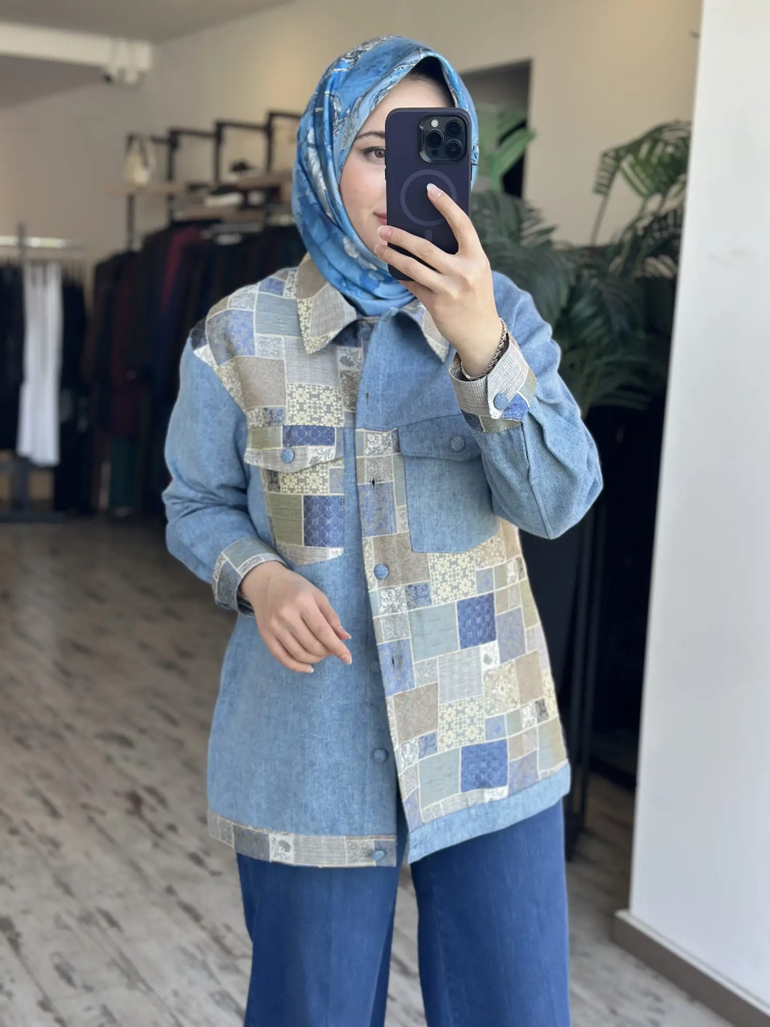 Kayra Brokar Kumaş Detaylı Düğmeli Ceket  KA73023