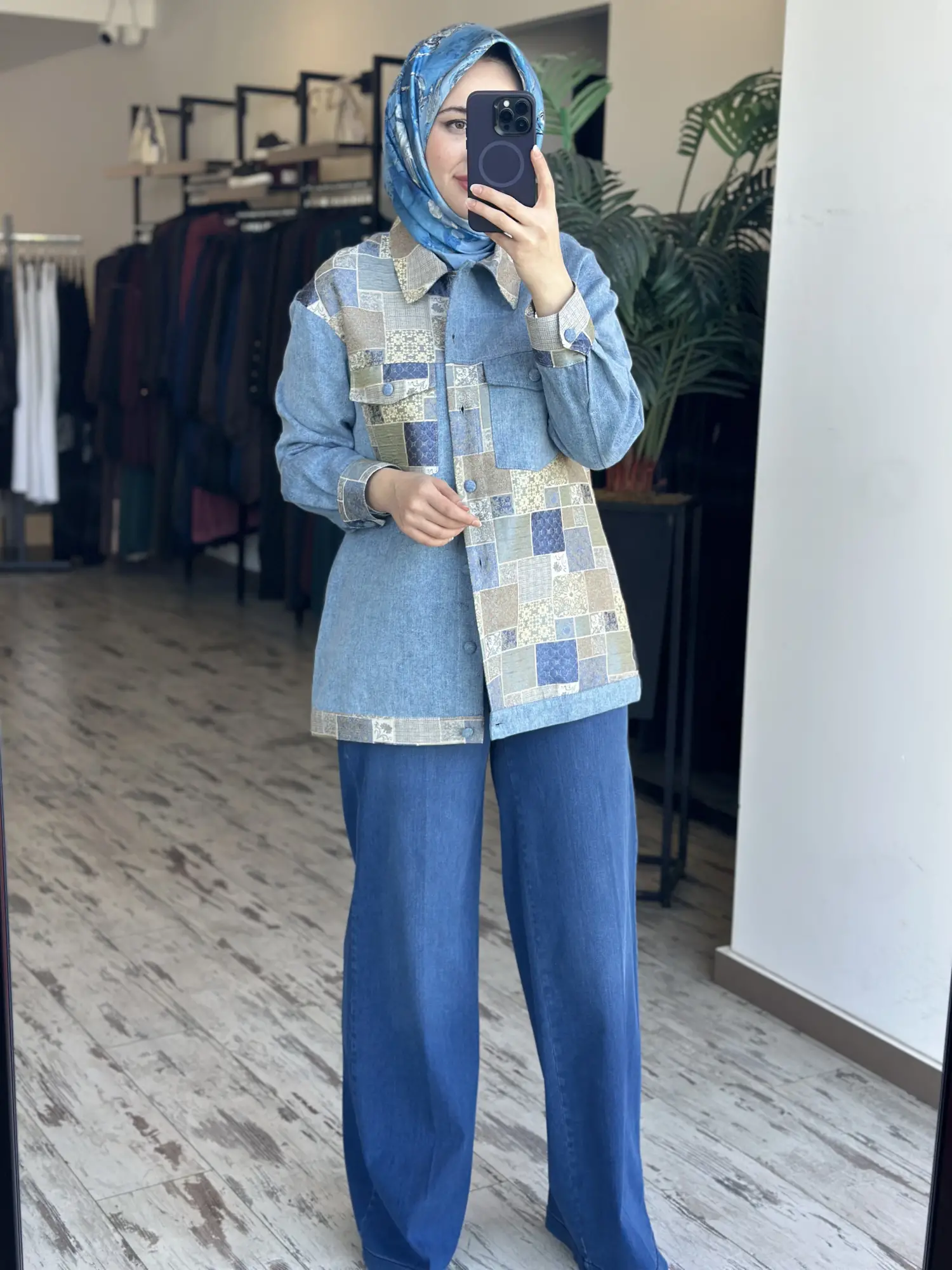 Kayra Brokar Kumaş Detaylı Düğmeli Ceket  KA73023