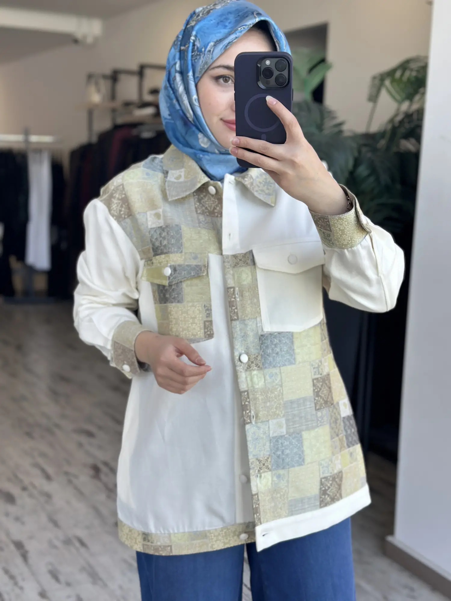 Kayra Brokar Kumaş Detaylı Düğmeli Ceket  KA73023