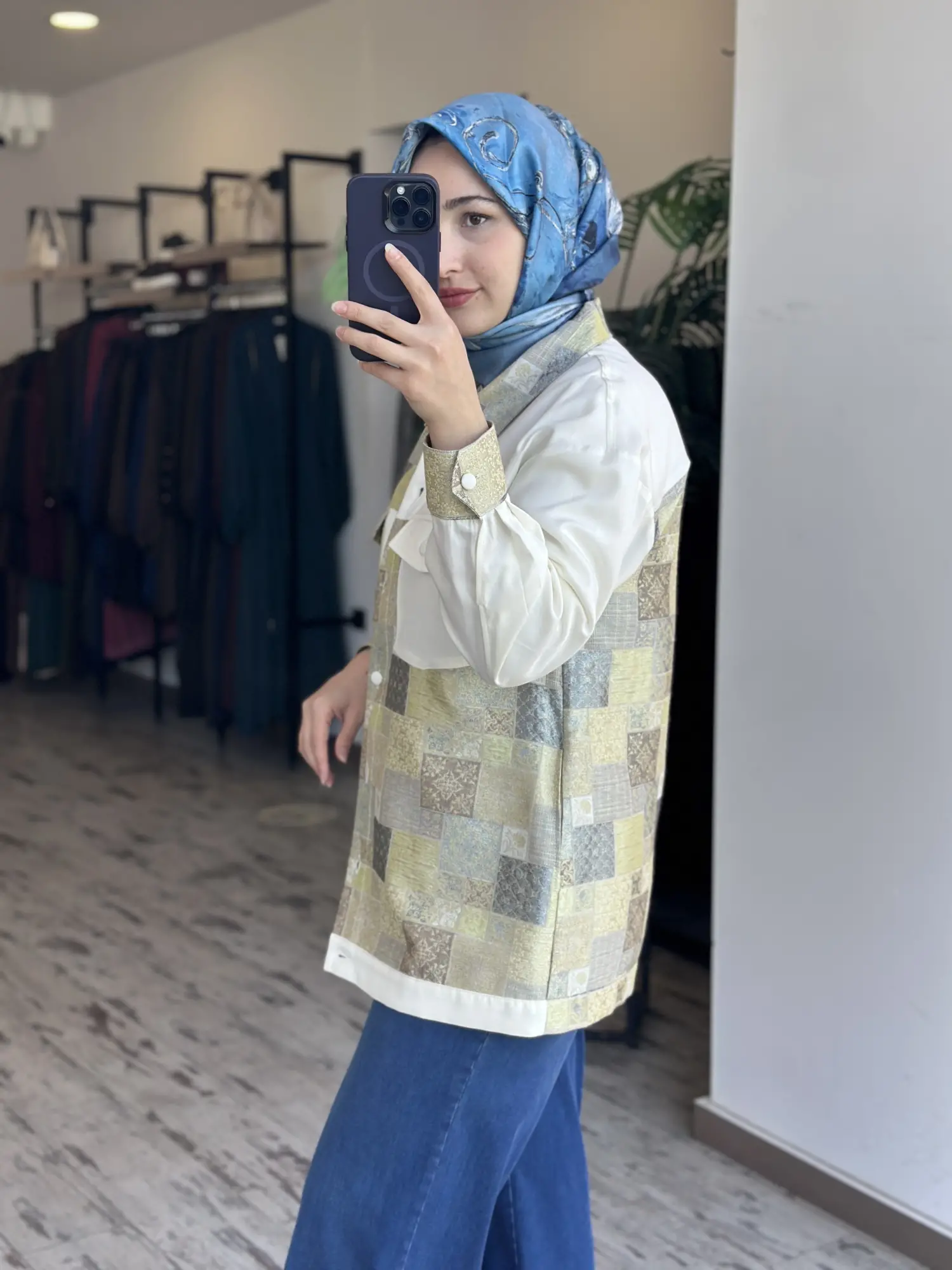 Kayra Brokar Kumaş Detaylı Düğmeli Ceket  KA73023