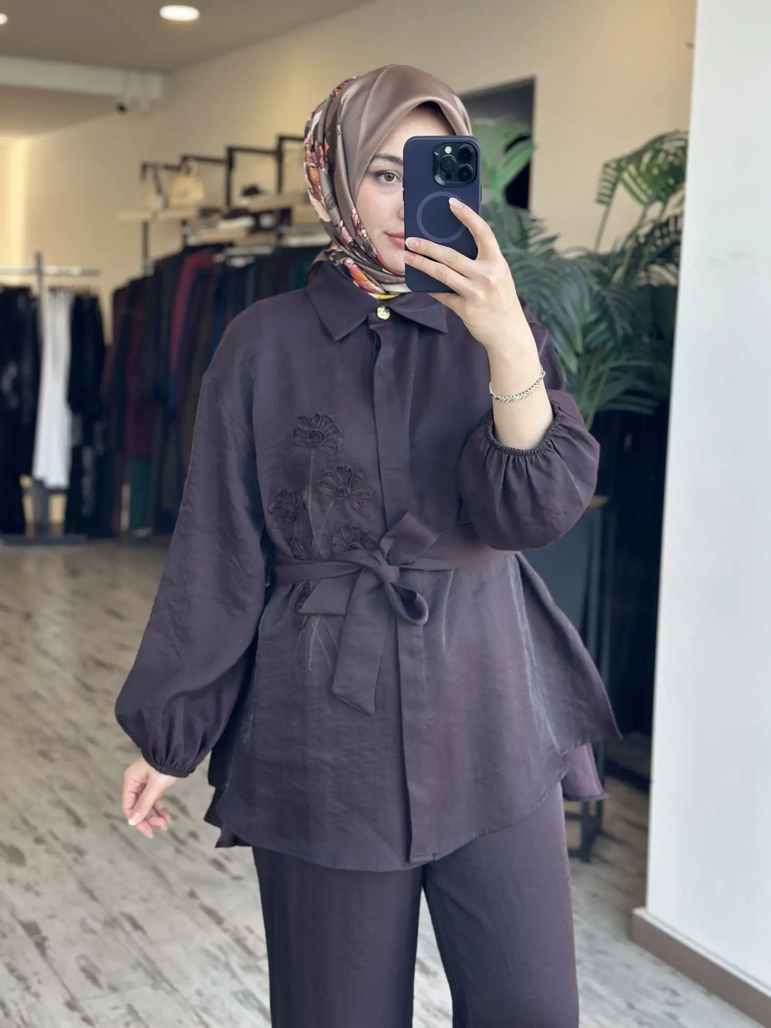 MAQ Organze Nakış İşlemeli Gömlek Pantolon Takım