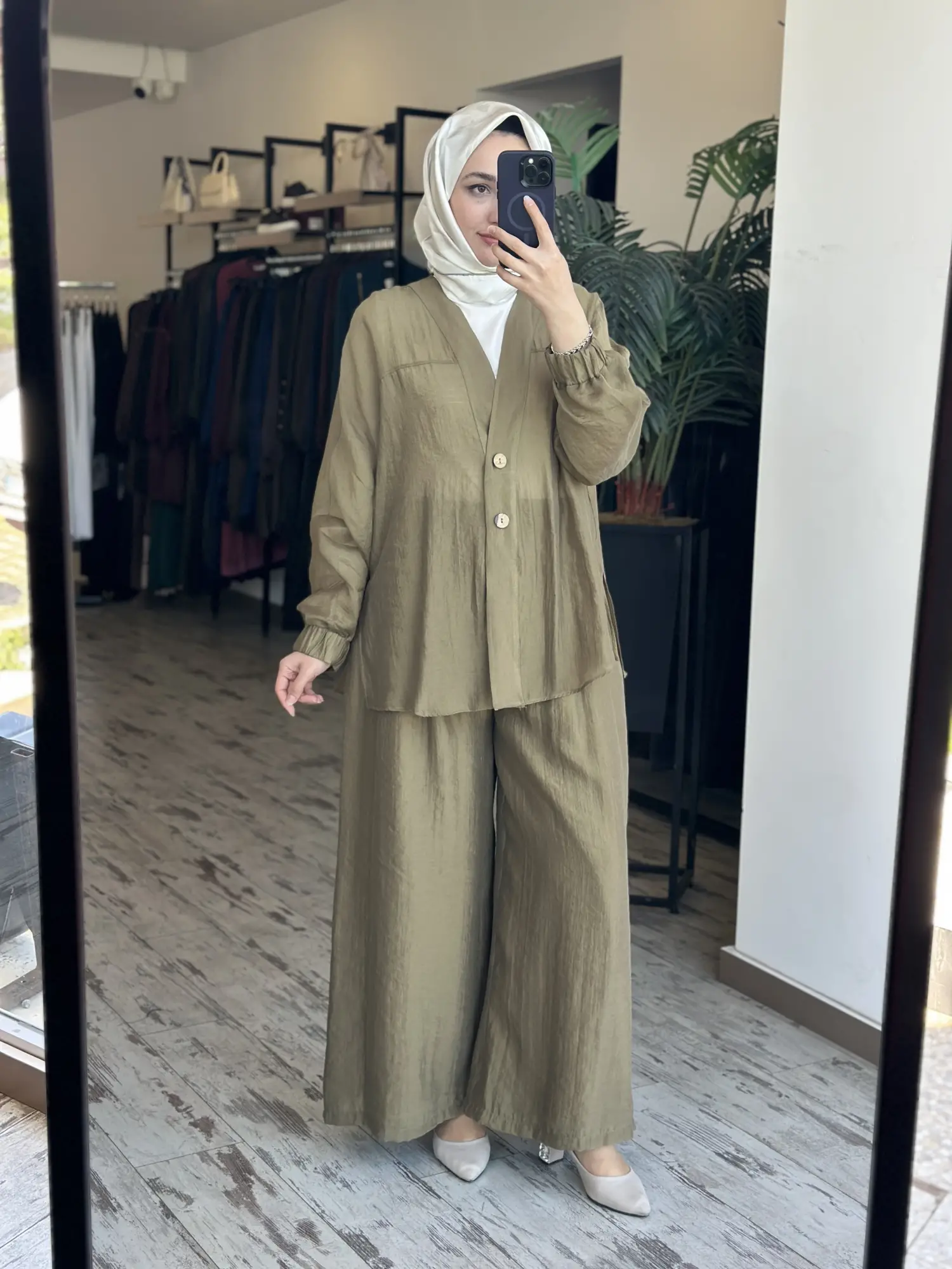 Almarwah Kolları Büzgülü Düğmeli Tencel Ceket 405024