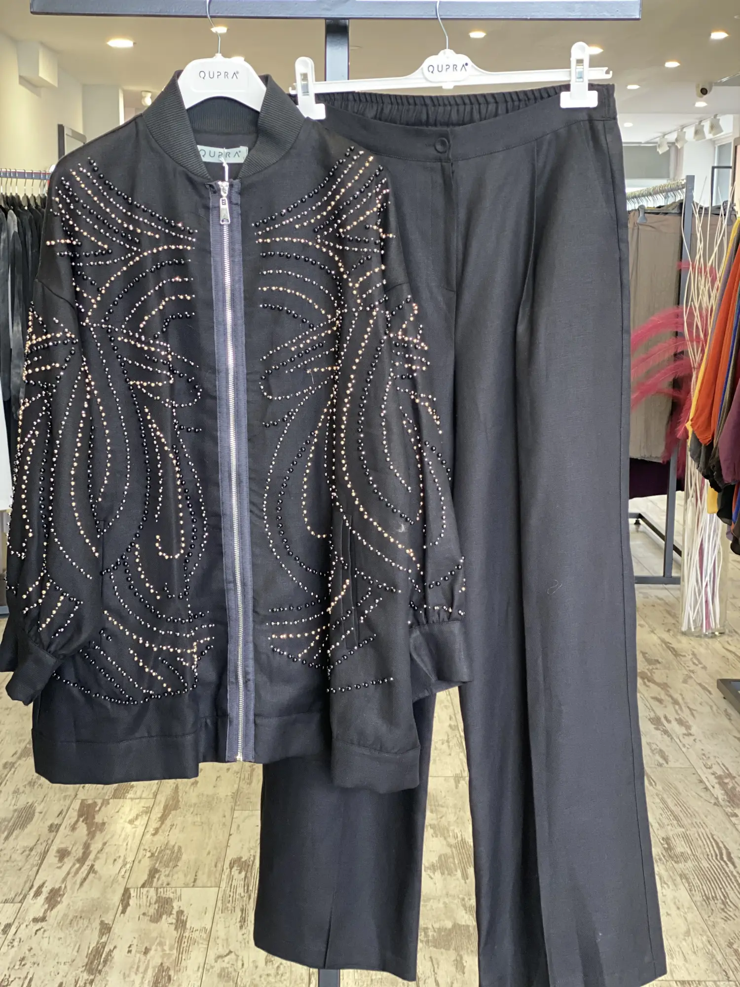 Qupra İnci Detaylı Fermuarlı Keten Ceket Pantolon Takım WAD1286