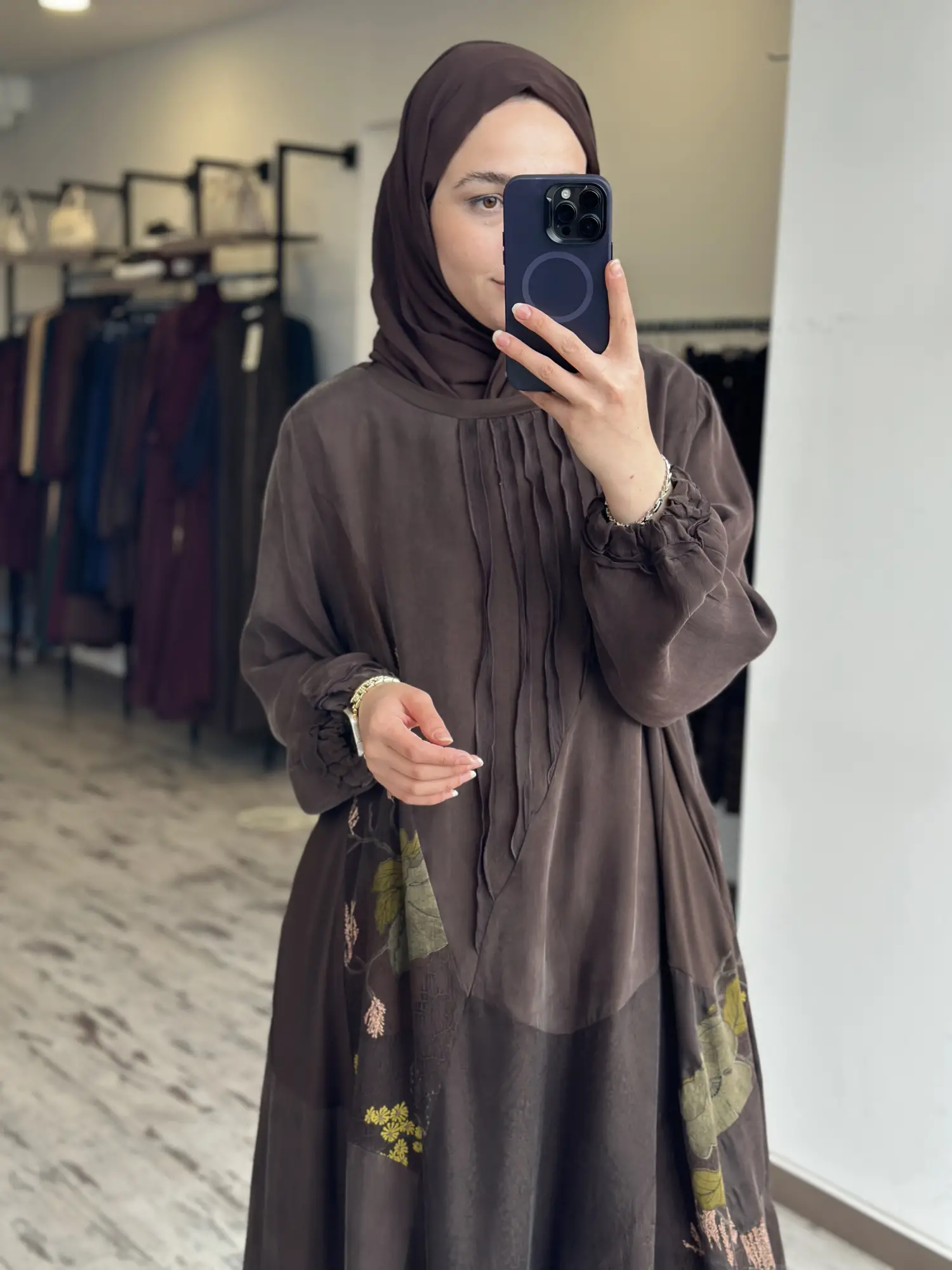 Misswhence Jakarlı Desenli Kumaş Parçalı Büyük Beden Cupra İpek Elbise V3310