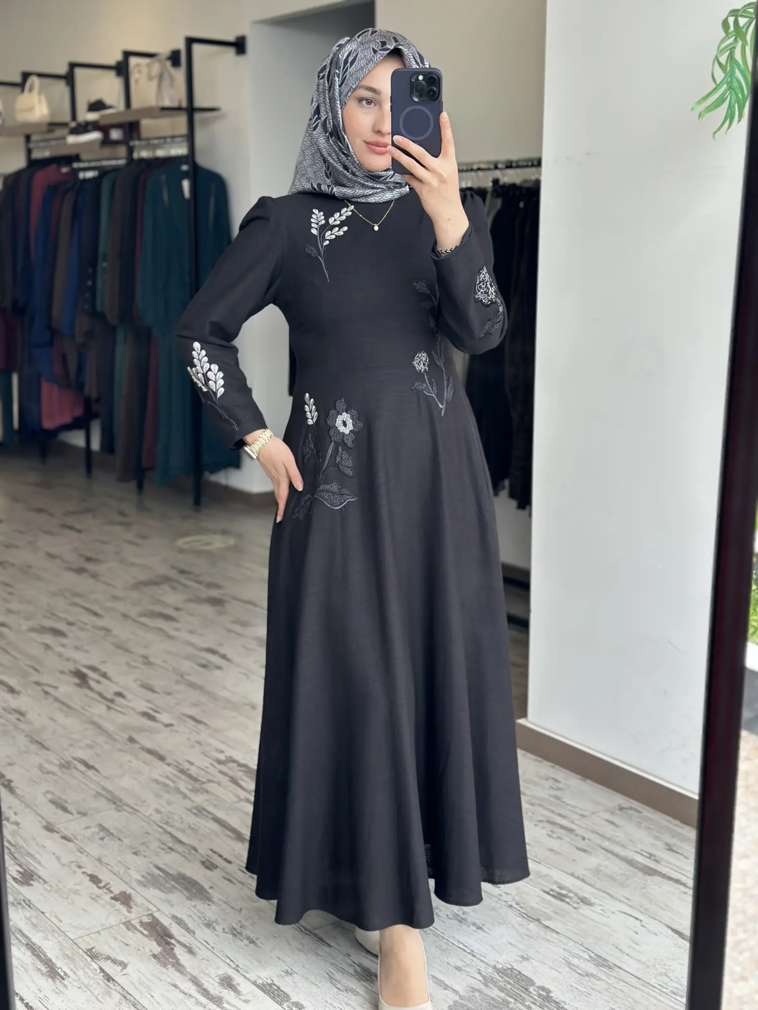 Qupra Nakış Detaylı Volanlı Keten Elbise WAD1528