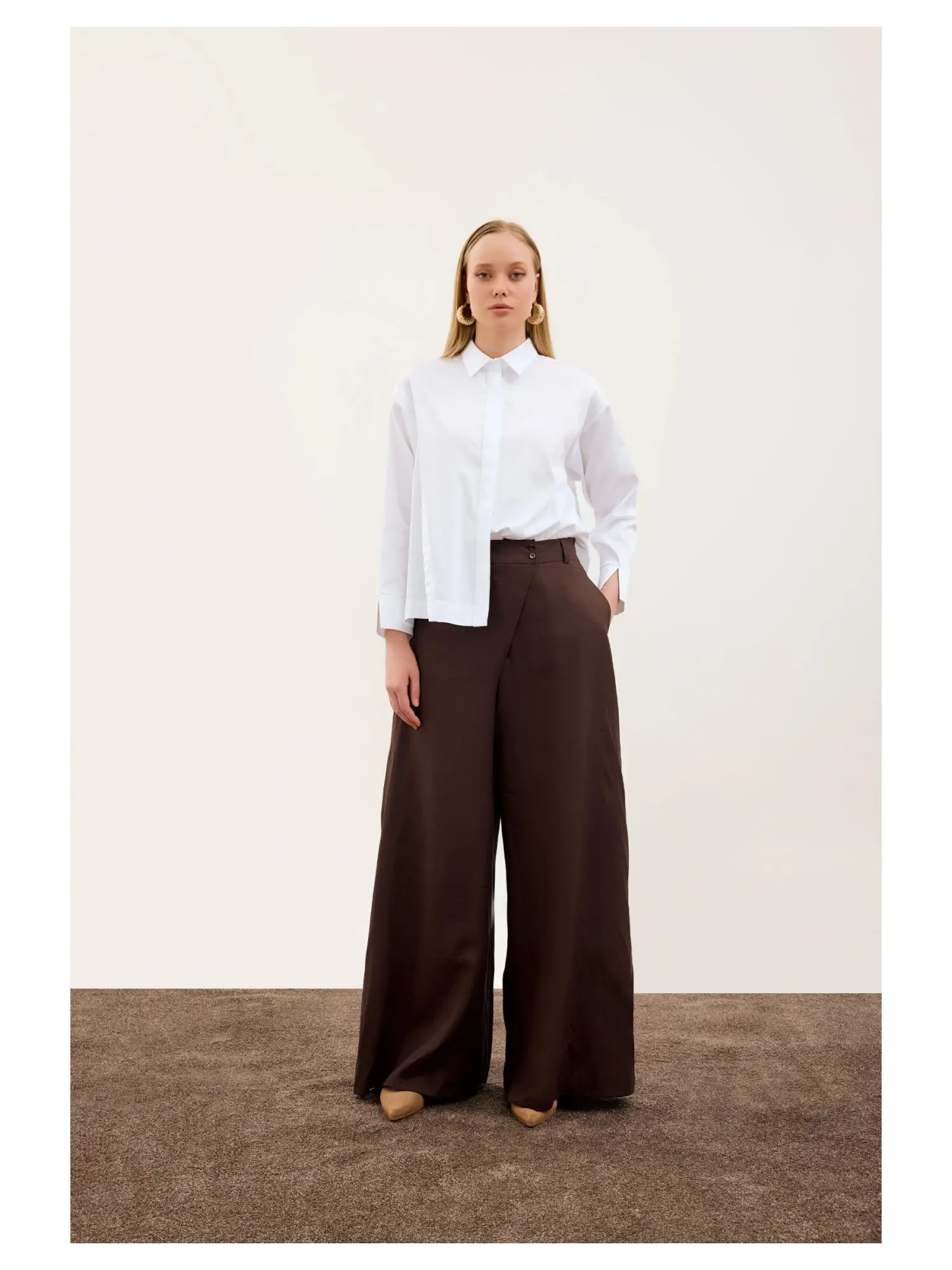 Almarwah Çapraz Kapamalı Keten Pantolon 606118