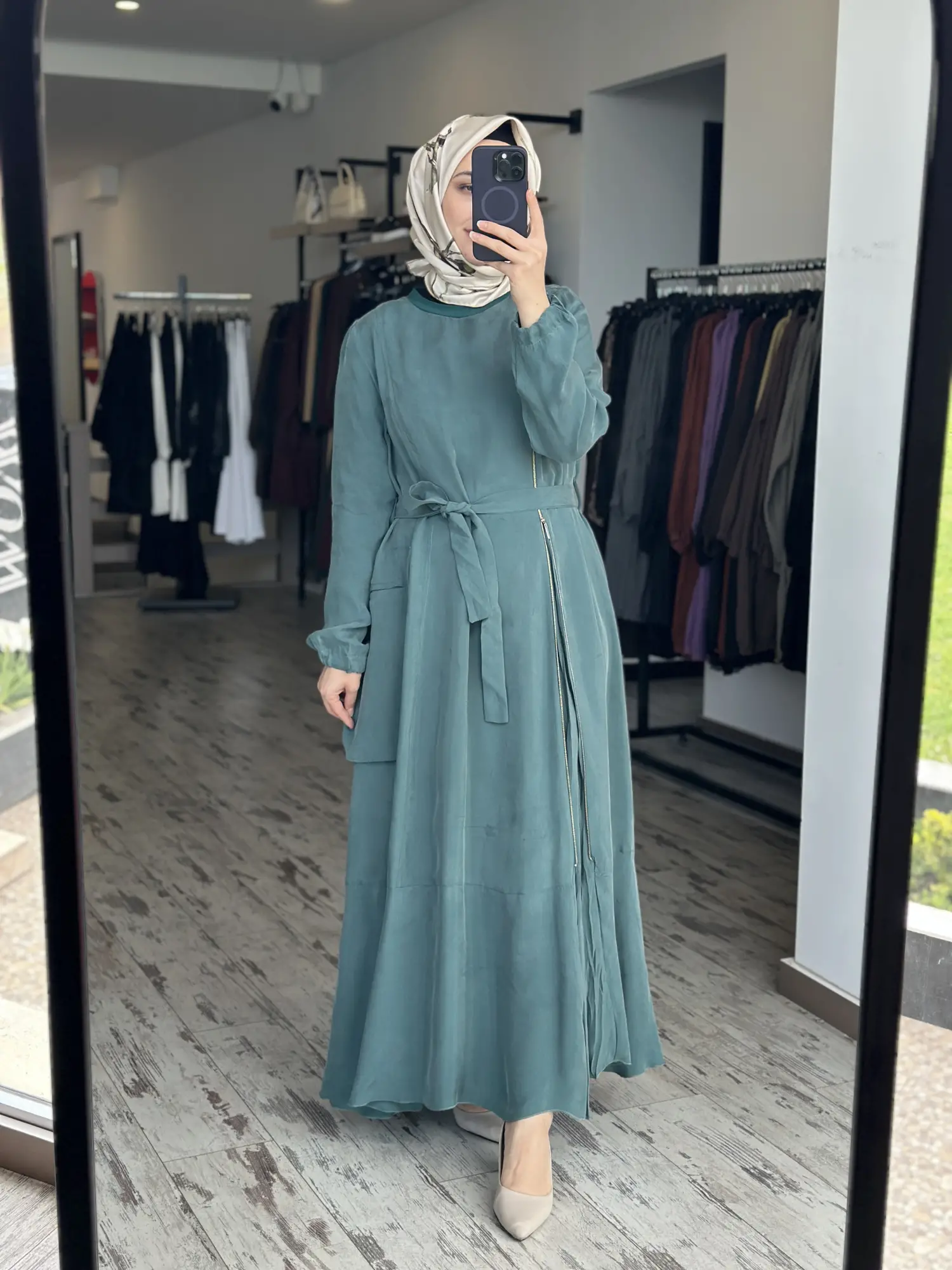 Misswhence Fermuar ve Cep Detaylı Cupra İpek Elbise 39809