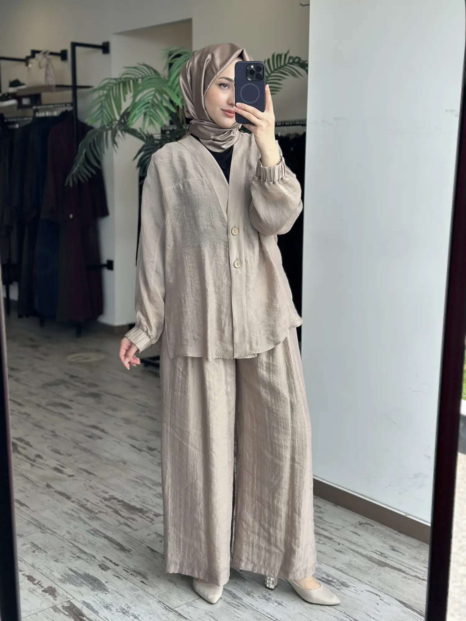Almarwah Kolları Büzgülü Düğmeli Tencel Ceket 405024
