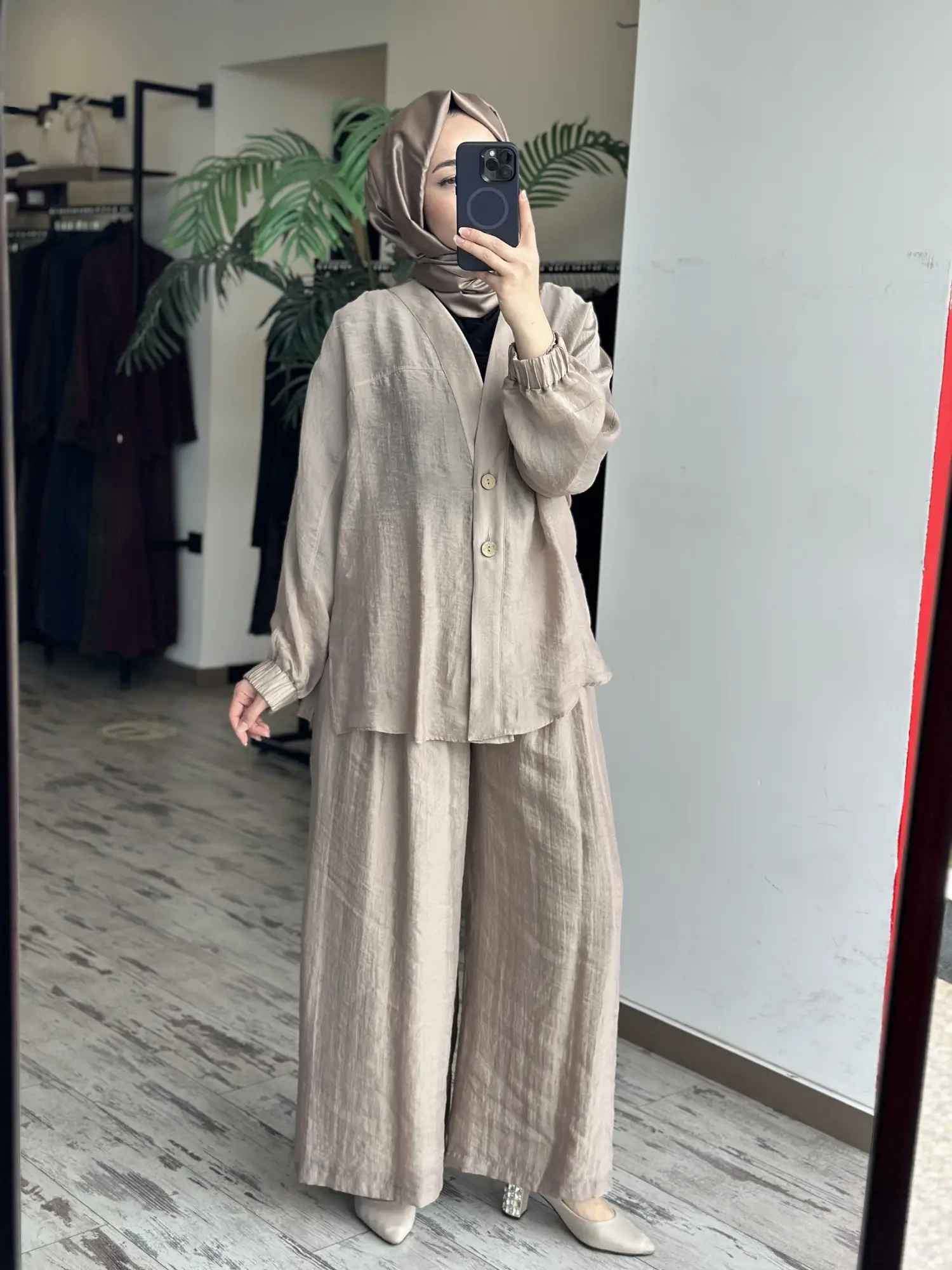 Almarwah Kolları Büzgülü Düğmeli Tencel Ceket 405024