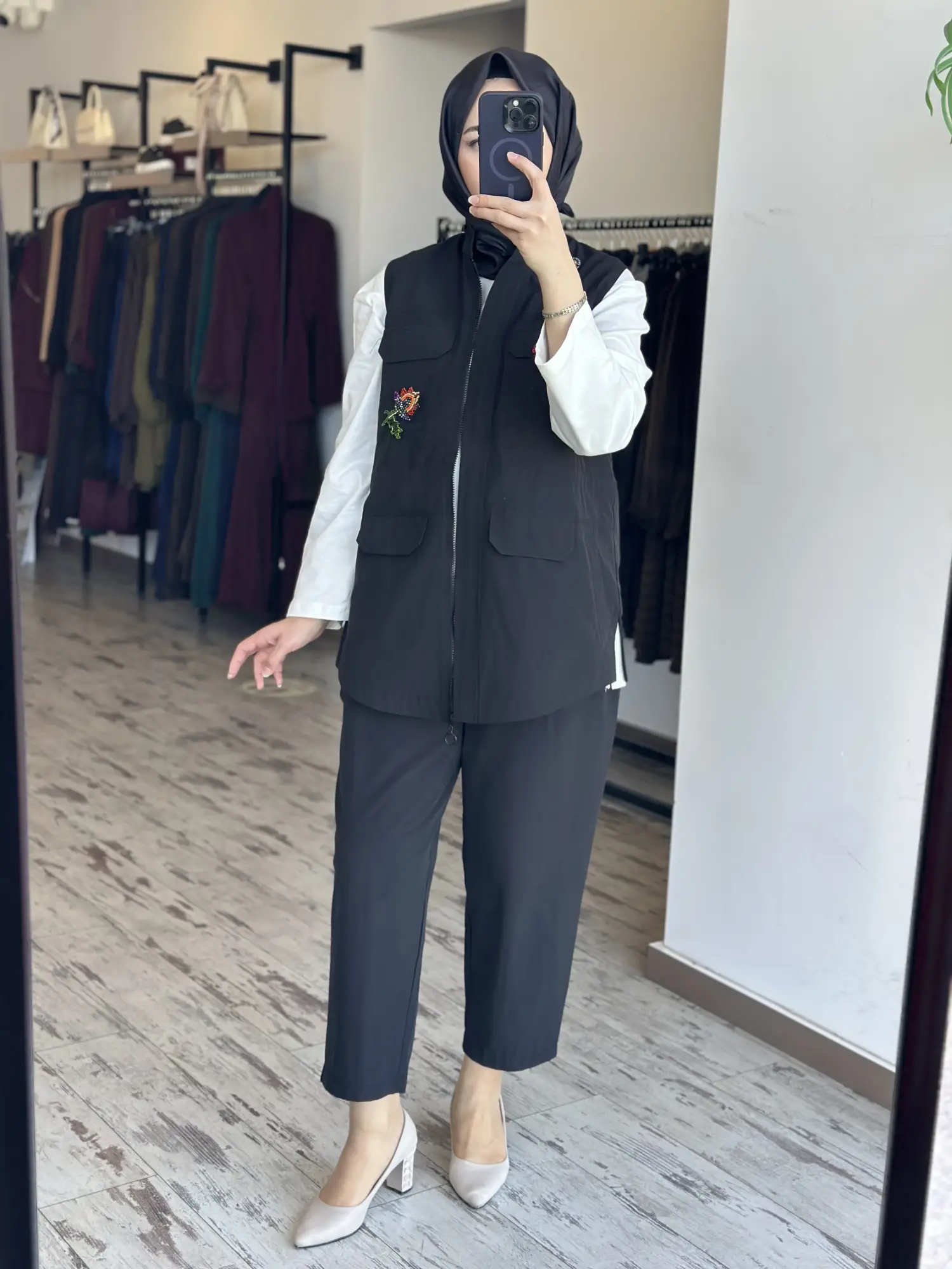 Ghisa Broş Detaylı Çok Cepli Yelek Pantolon Takım G9175