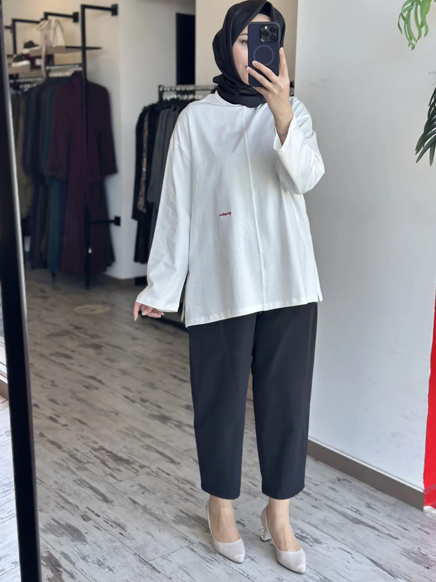 QooQ Store Nakışlı Basic Coton Penye Sweat 26SS216