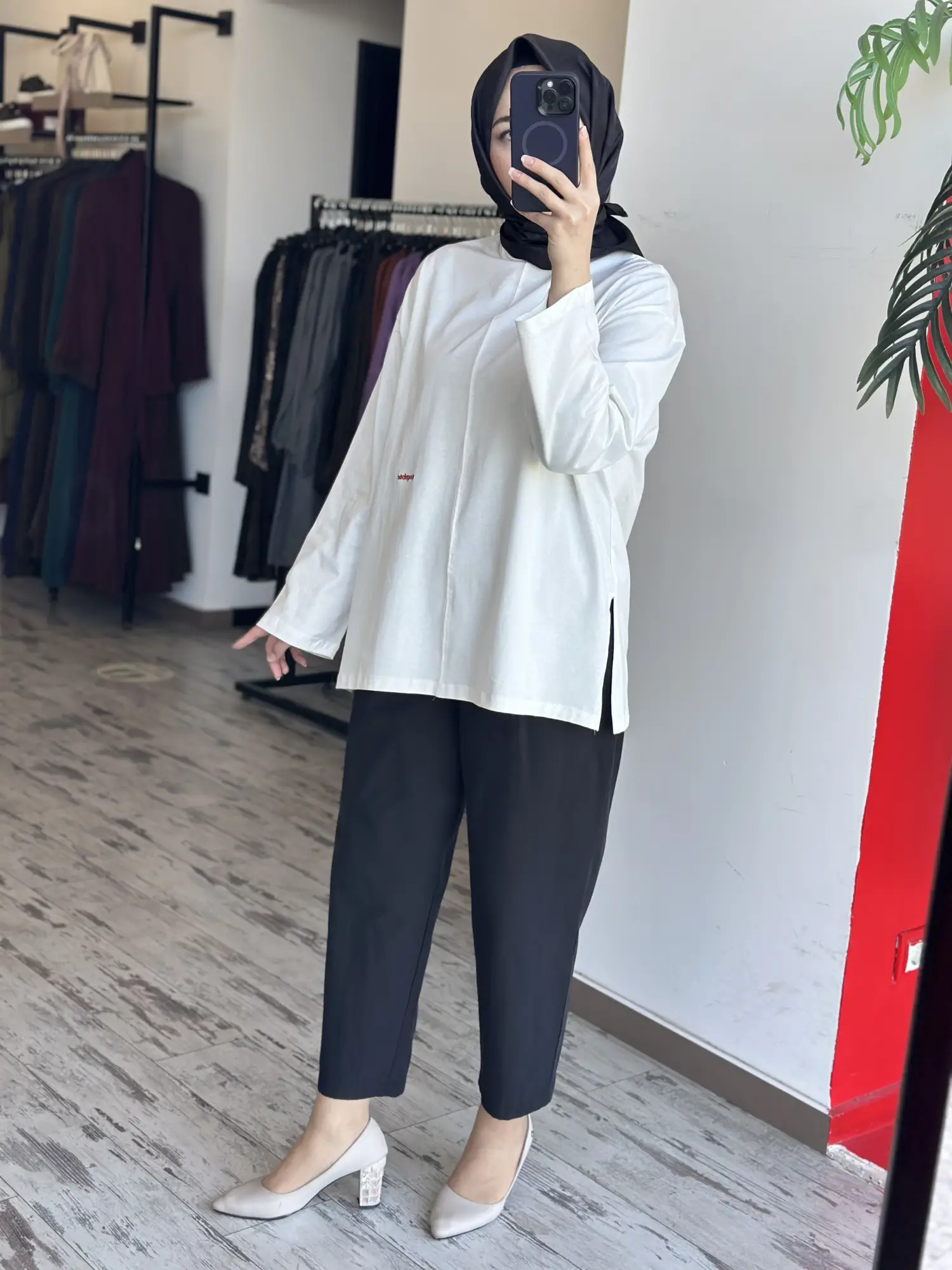 QooQ Store Nakışlı Basic Coton Penye Sweat 26SS216