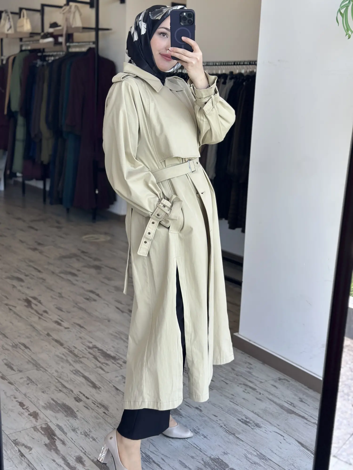 QooQ Store Valen Trench 26SS601