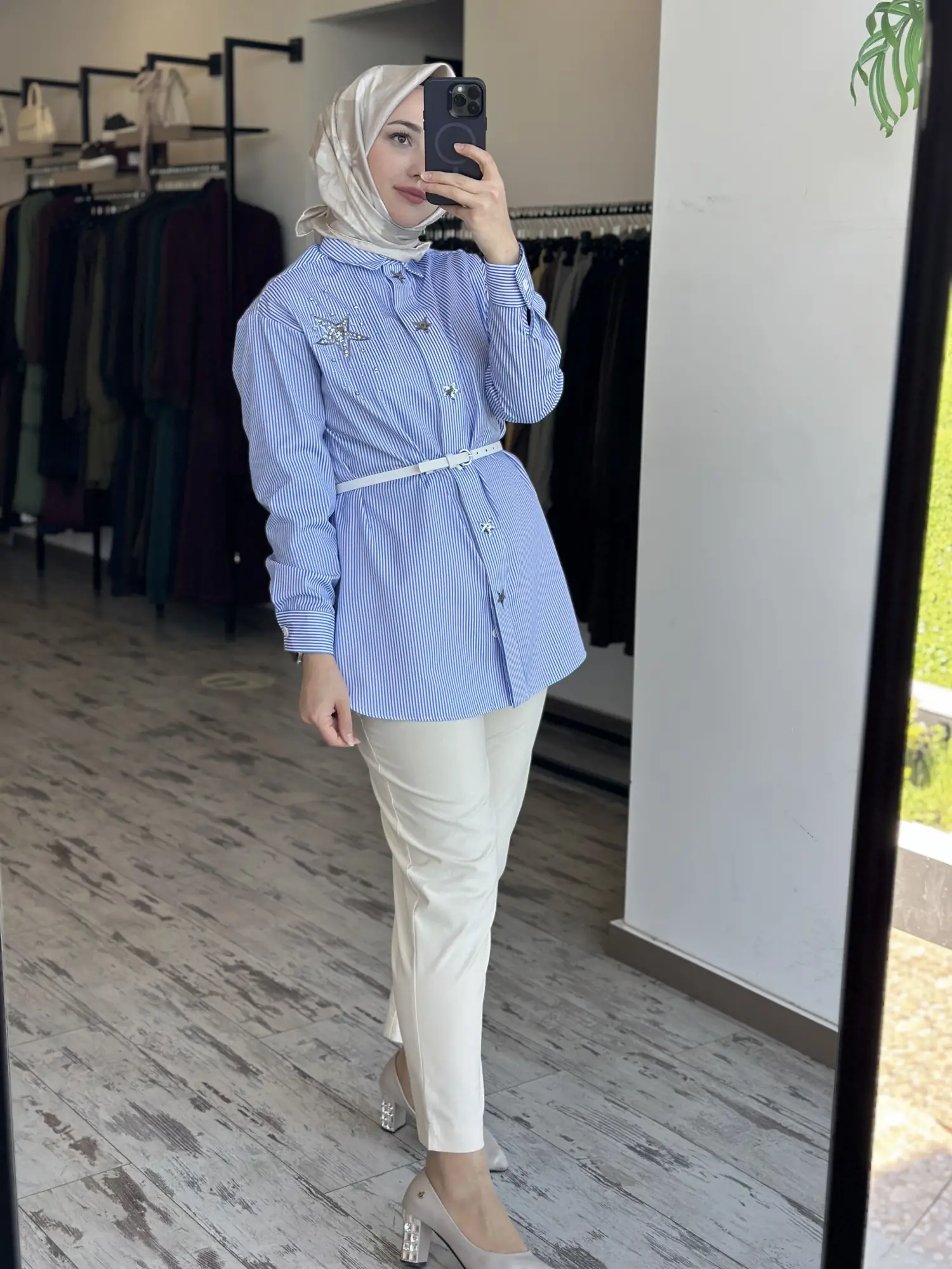 MAQ Yıldız Payet Detaylı Çizgili Gömlek