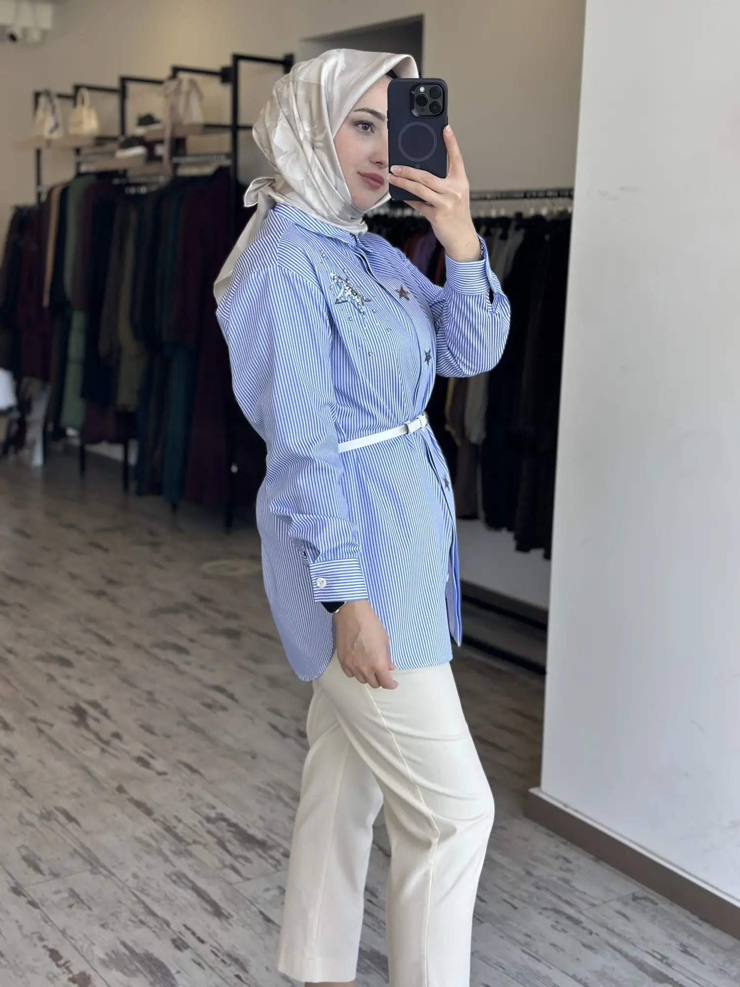 MAQ Yıldız Payet Detaylı Çizgili Gömlek